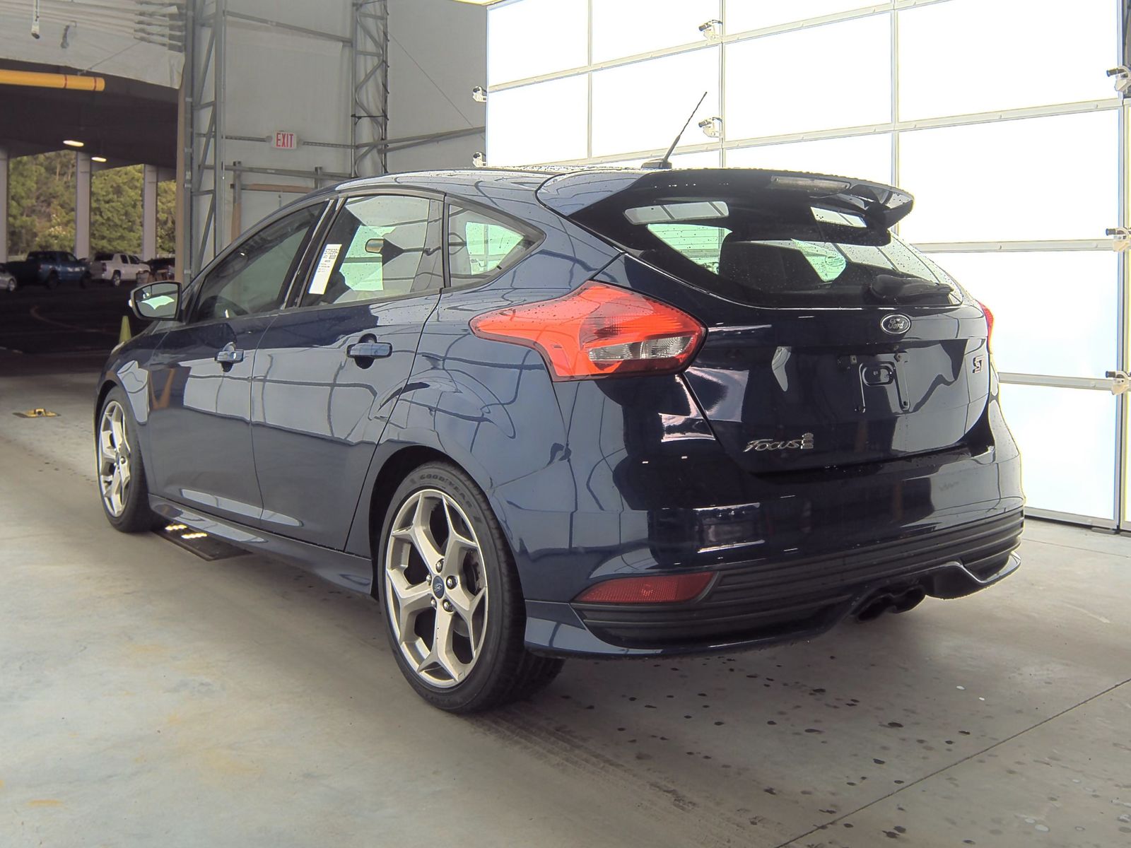 2016 Ford Focus ST FWD
