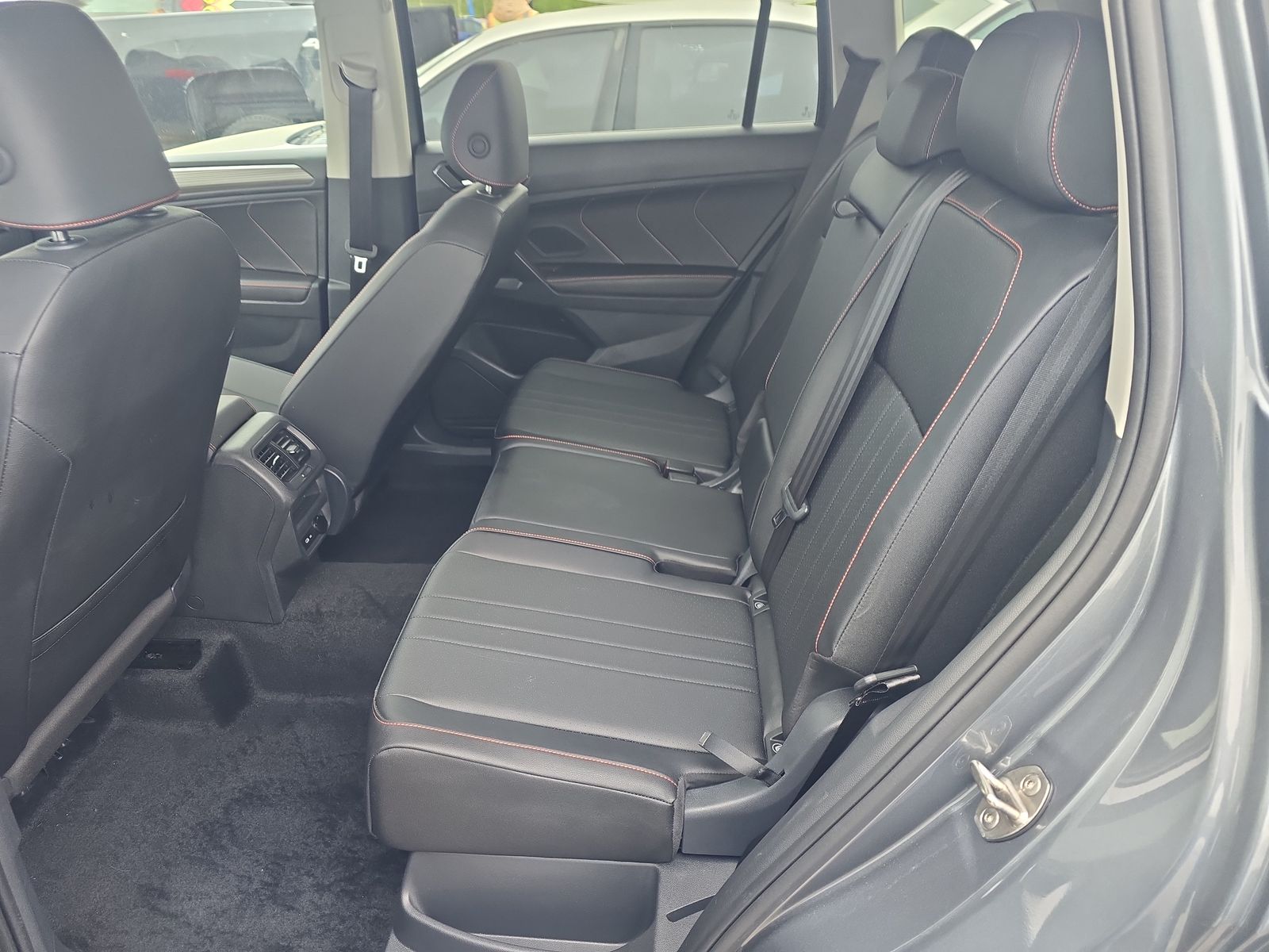 2024 Volkswagen Tiguan 2.0T Wolfsburg Edition AWD