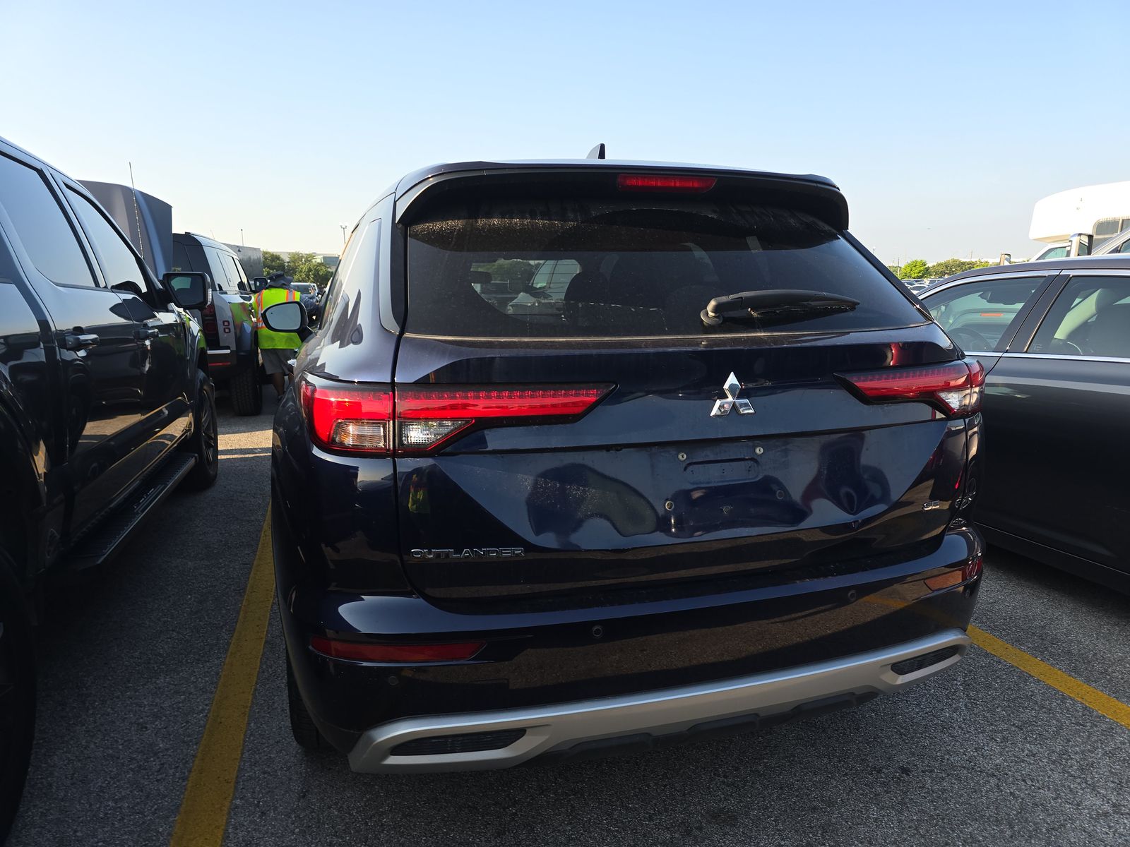 2022 Mitsubishi Outlander SE FWD