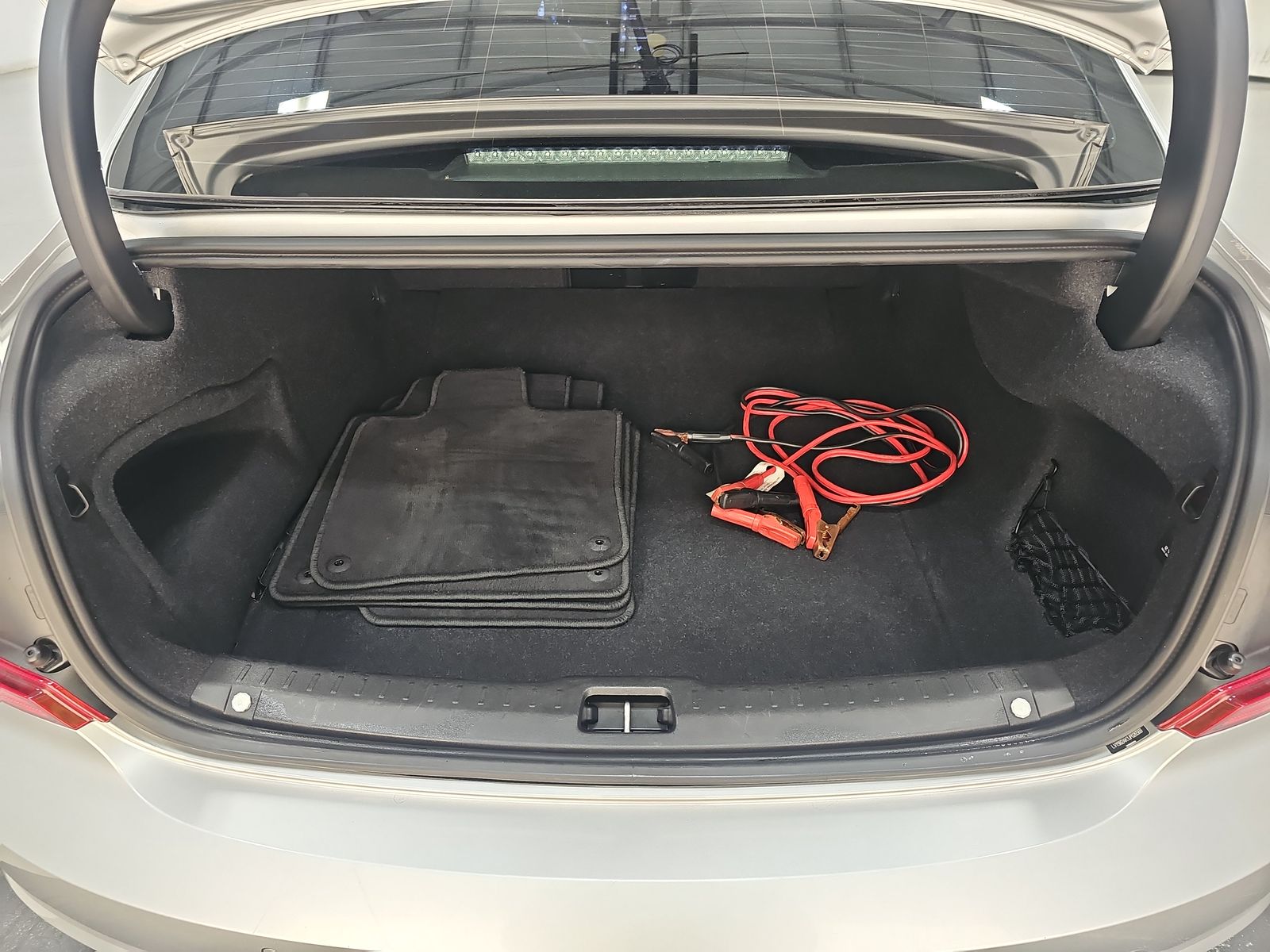 2018 Volvo S90 T5 Momentum FWD