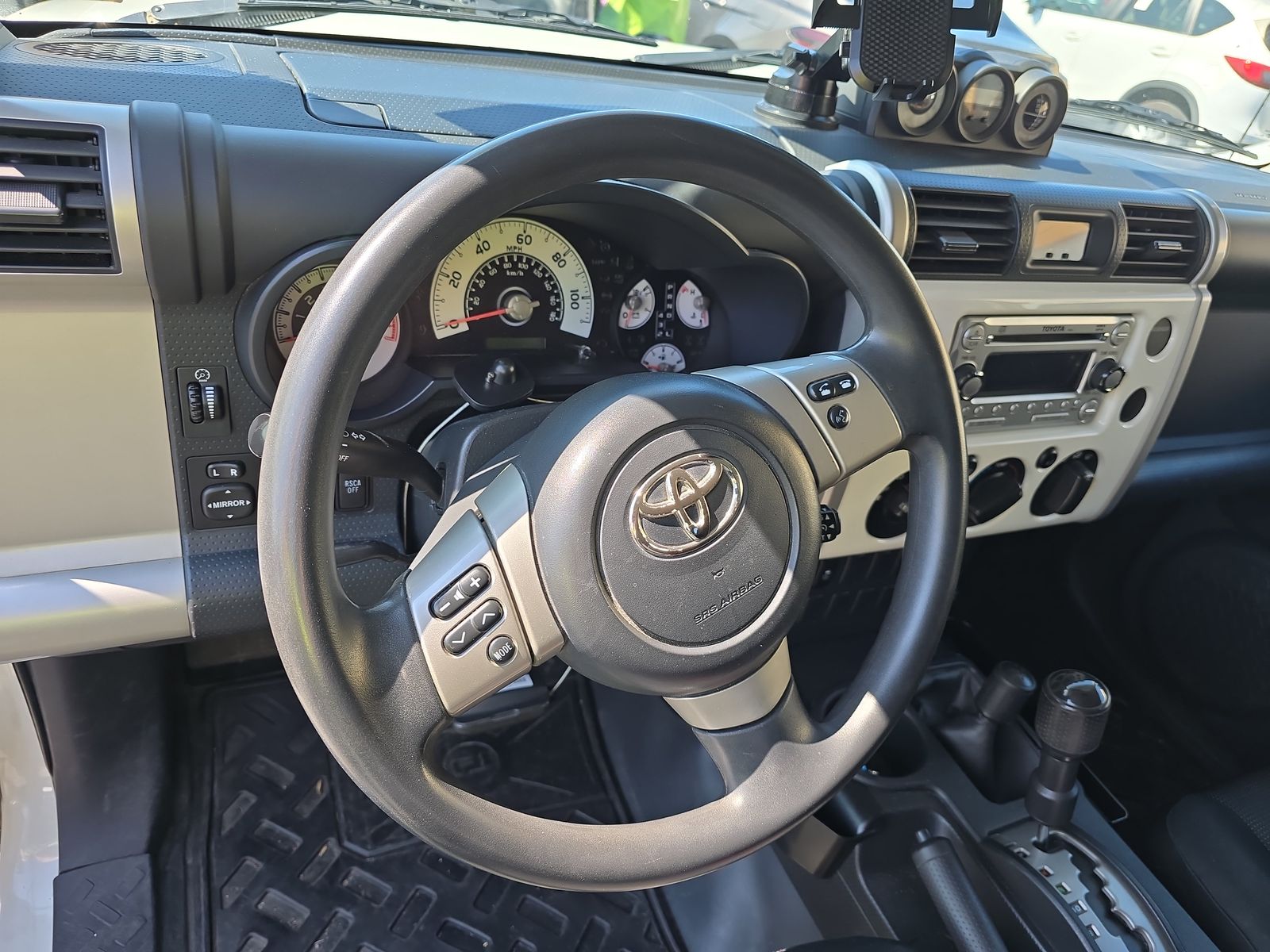 2014 Toyota FJ Cruiser Base AWD