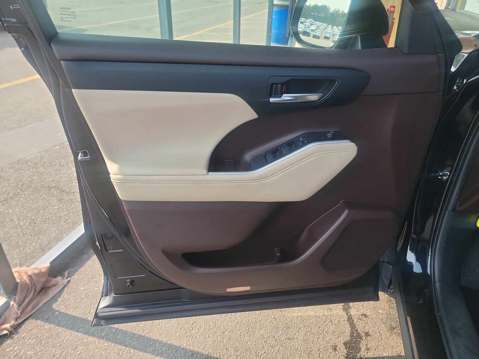 2021 Toyota Highlander Hybrid XLE FWD