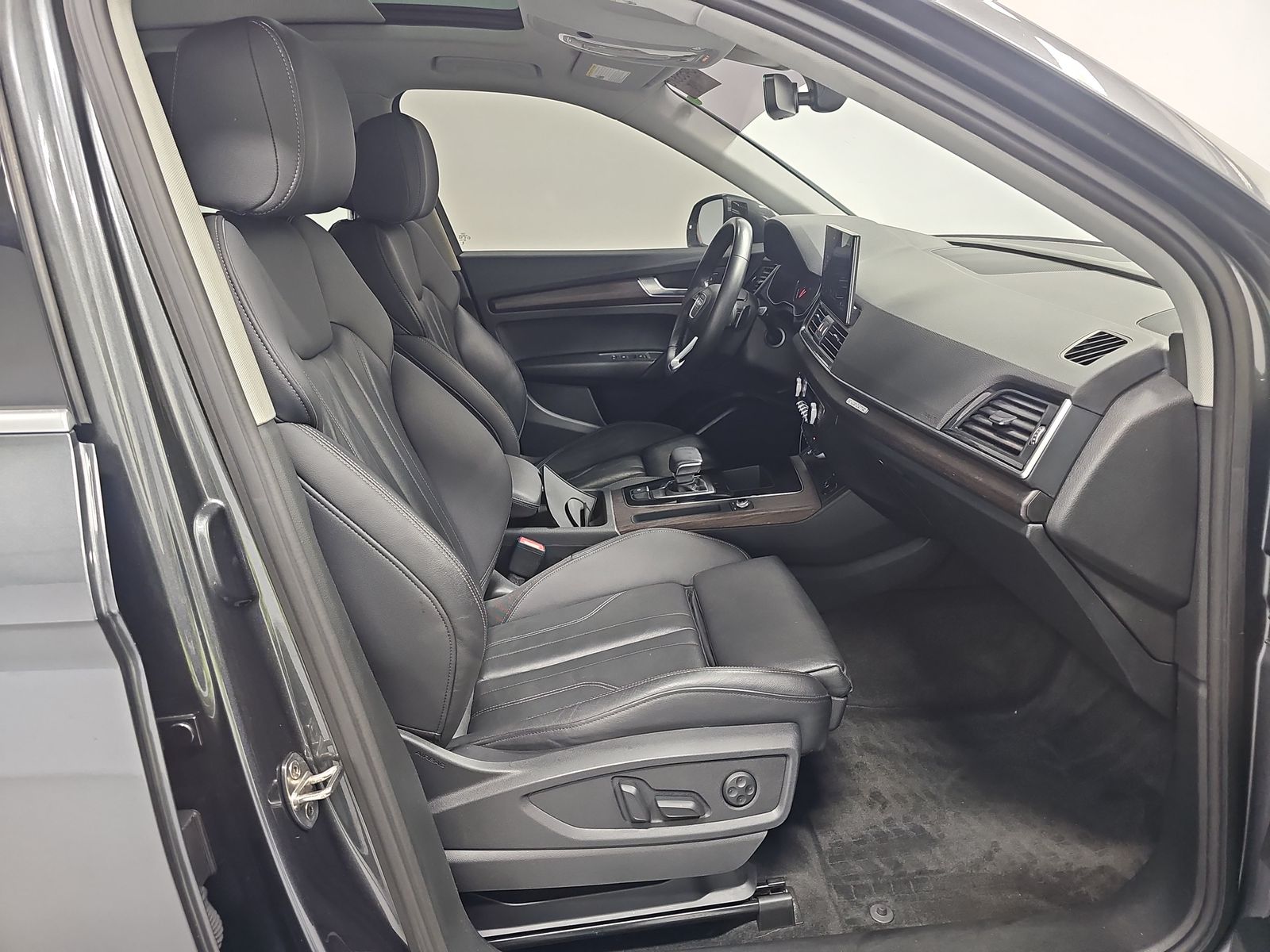 2024 Audi Q5 S line Premium AWD