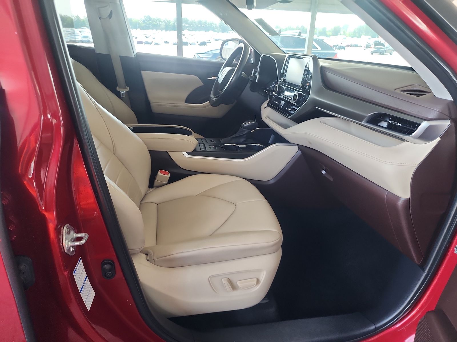 2021 Toyota Highlander XLE AWD
