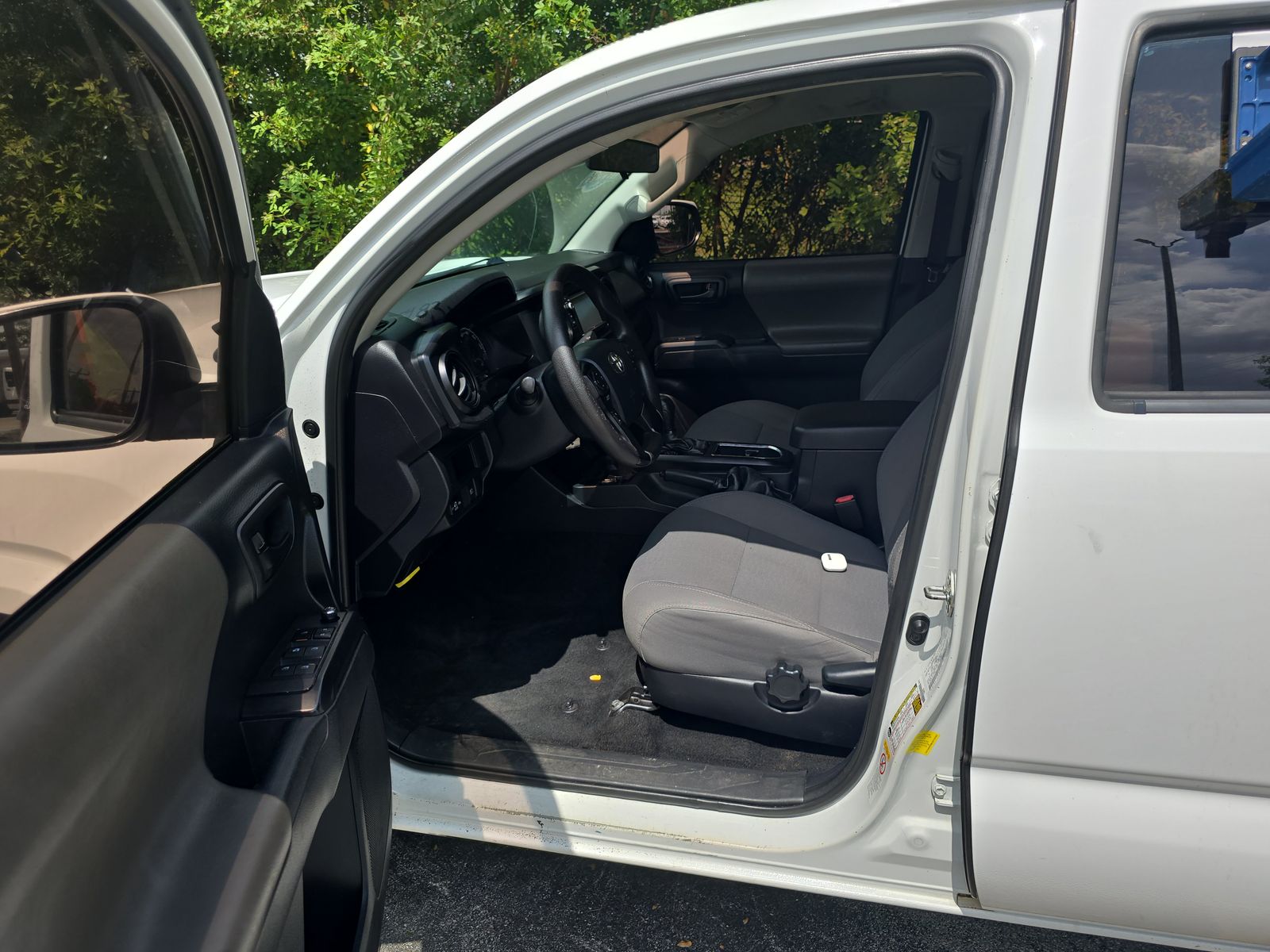 2018 Toyota Tacoma SR RWD