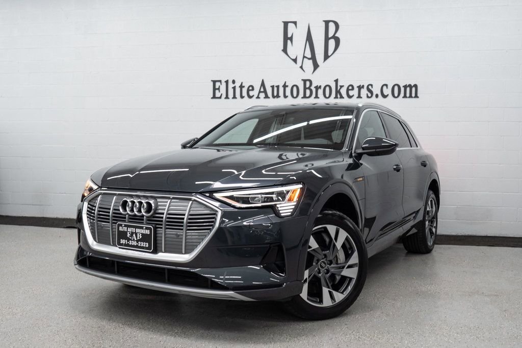 2021 Audi e-tron Premium