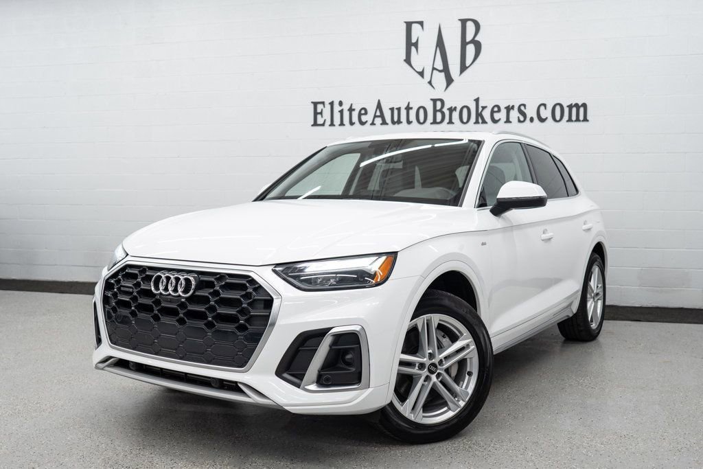 2022 Audi Q5 e Plug-In Hybrid S line Premium Plus