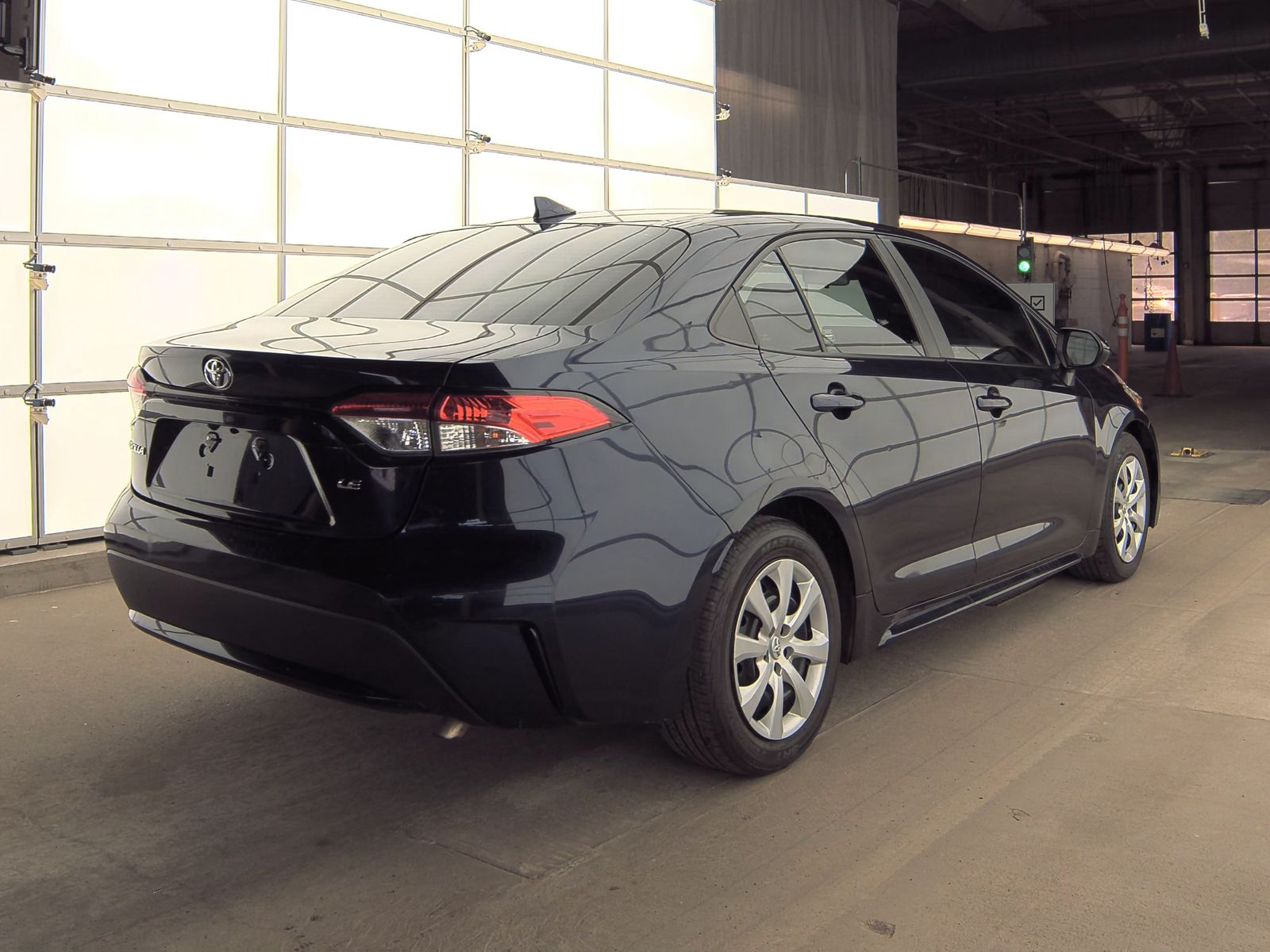 2021 Toyota Corolla LE FWD