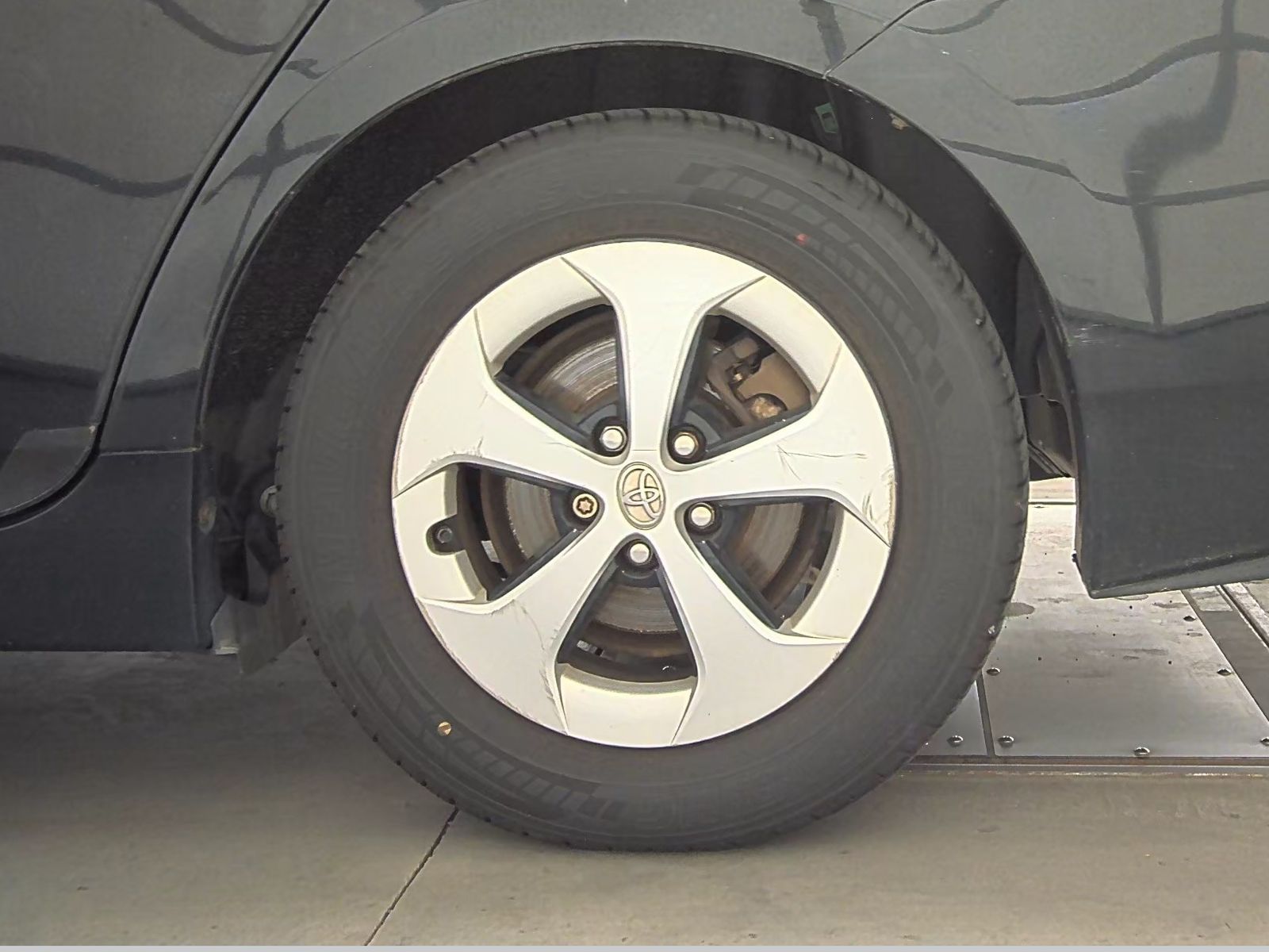 2013 Toyota Prius Four FWD