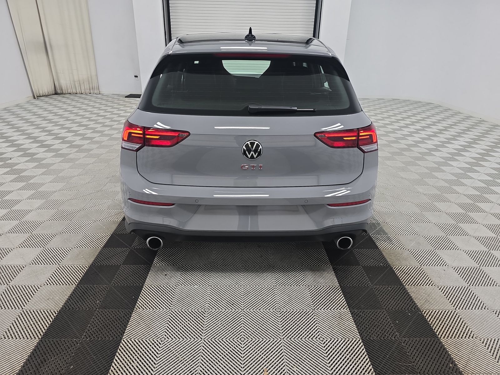2024 Volkswagen Golf GTI 2.0T 380 SE FWD