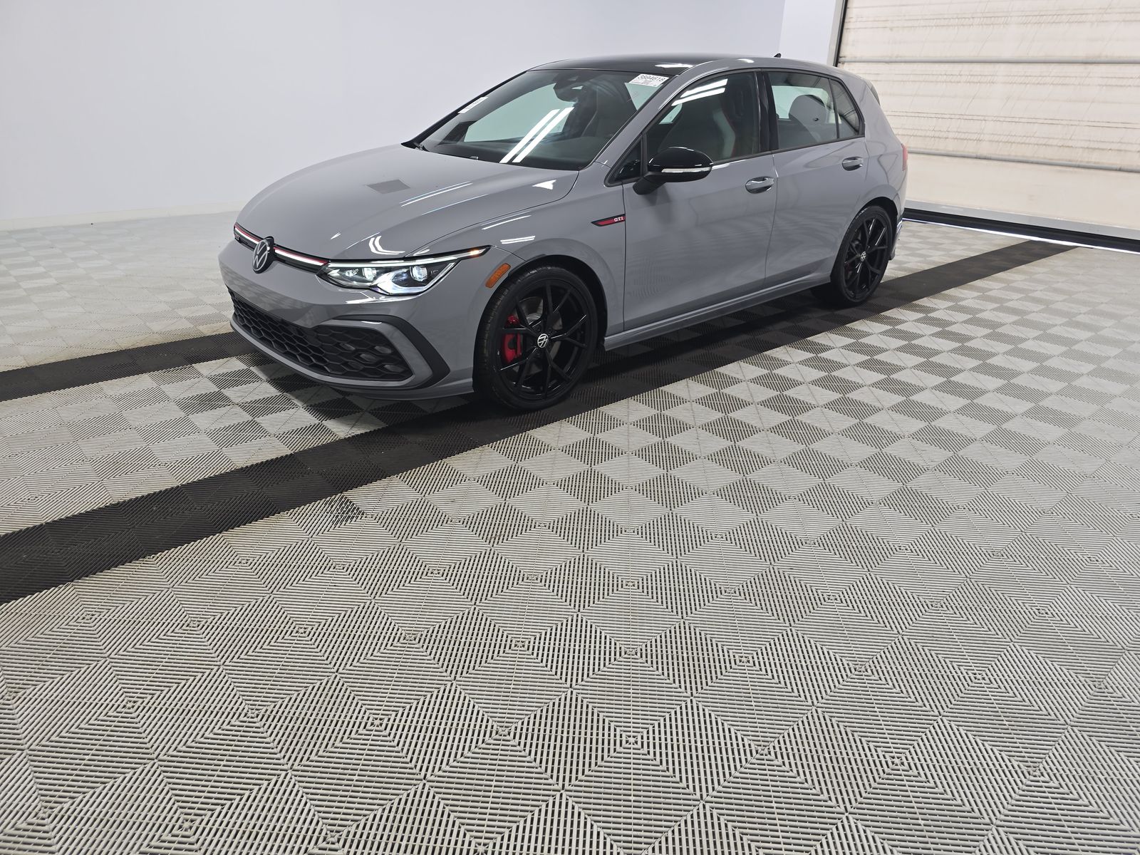 2024 Volkswagen Golf GTI 2.0T 380 SE FWD