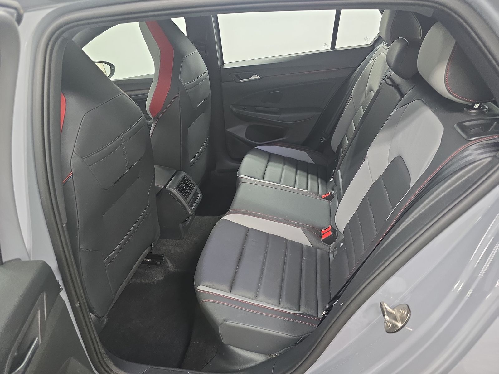 2024 Volkswagen Golf GTI 2.0T 380 SE FWD