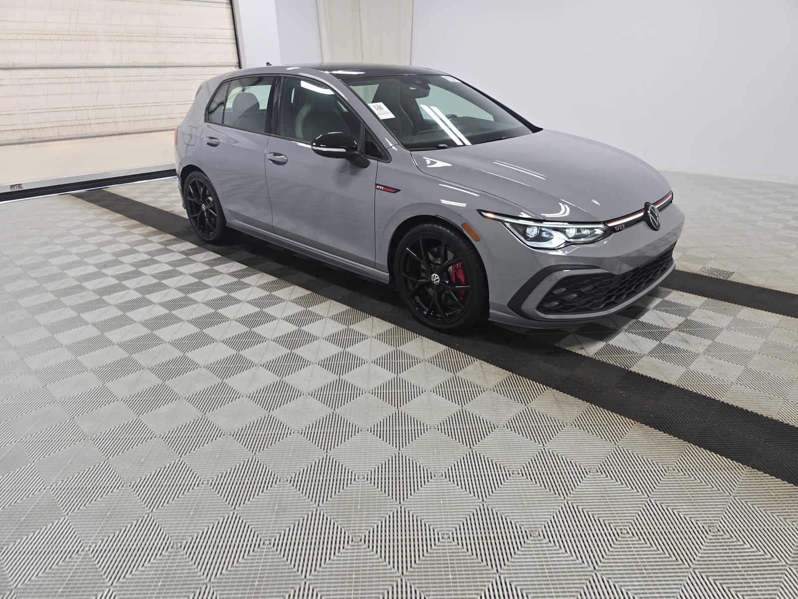2024 Volkswagen Golf GTI 2.0T 380 SE FWD