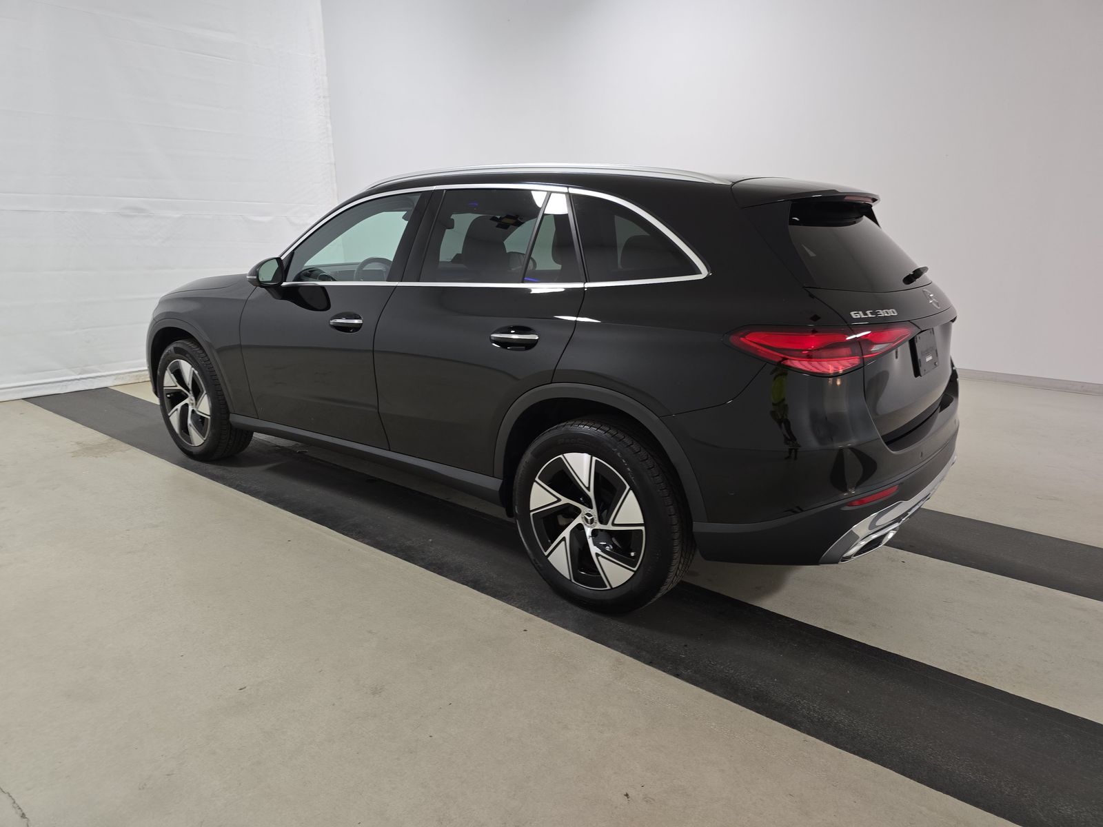 2024 Mercedes-Benz GLC GLC 300 AWD