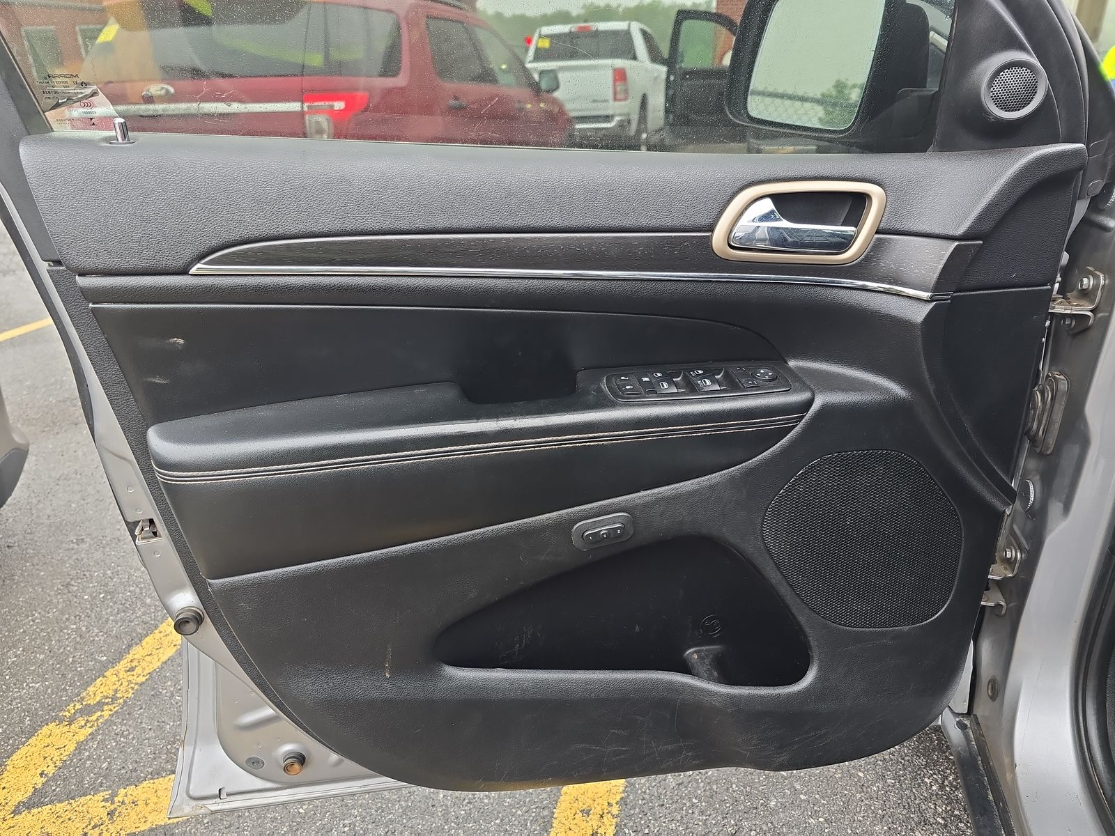 Jeep Grand Cherokee Limited снимка Jeep Grand Cherokee Limited