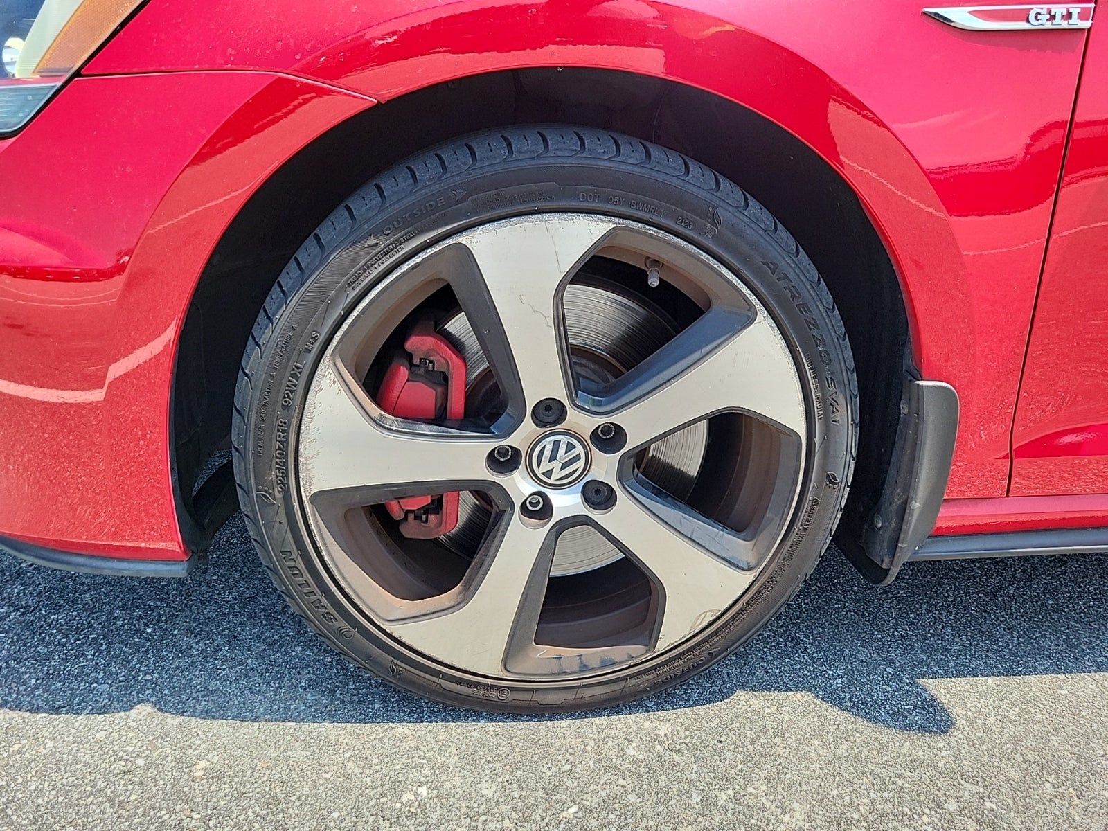 2016 Volkswagen Golf GTI 2.0T Autobahn FWD