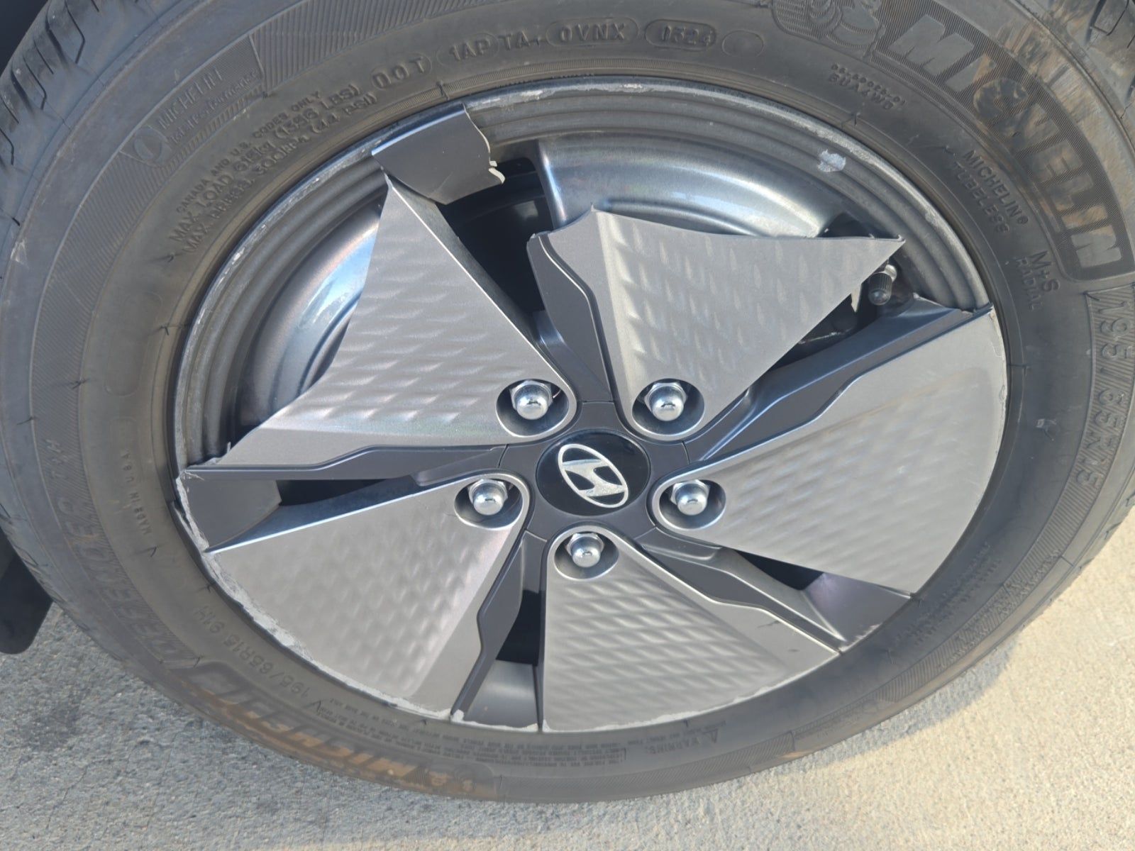 2021 Hyundai Ioniq Hybrid SE FWD