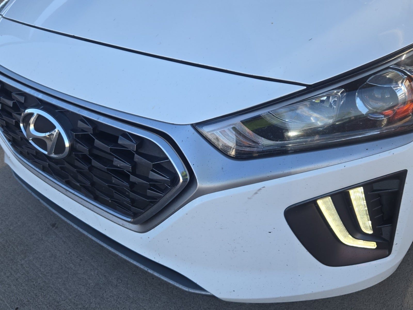 2021 Hyundai Ioniq Hybrid SE FWD