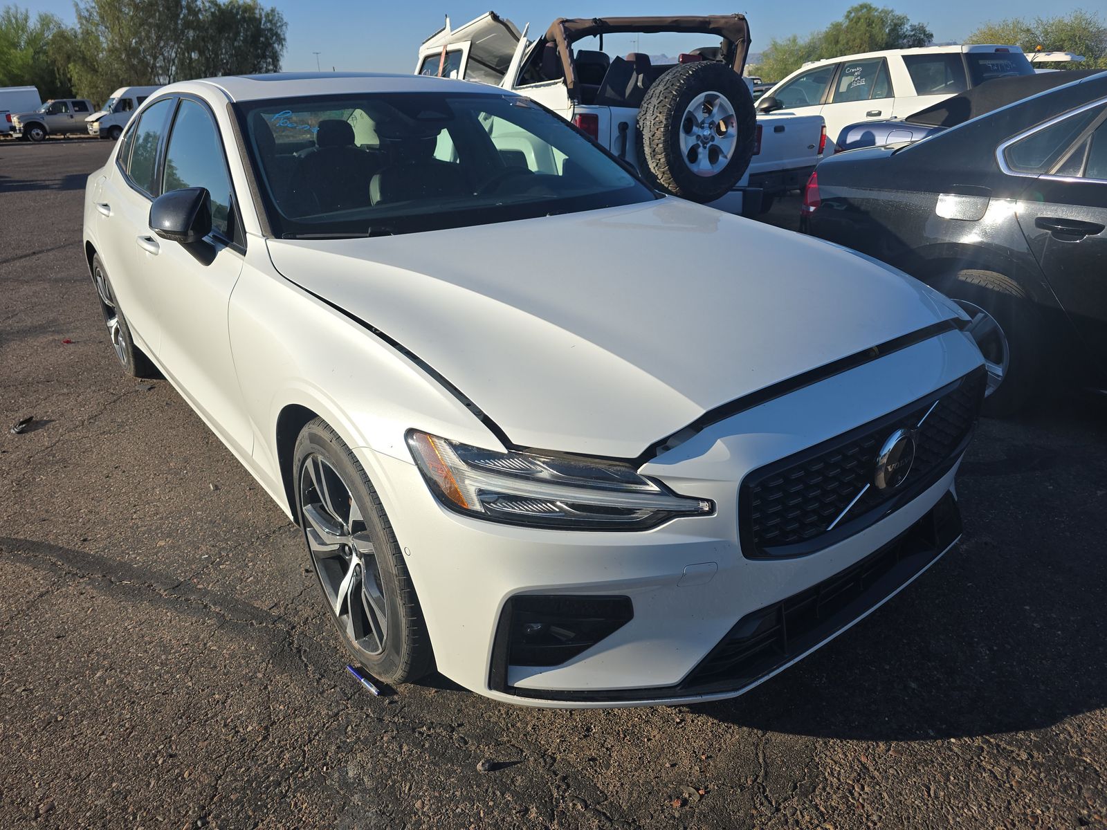 2024 Volvo S60 B5 Plus AWD