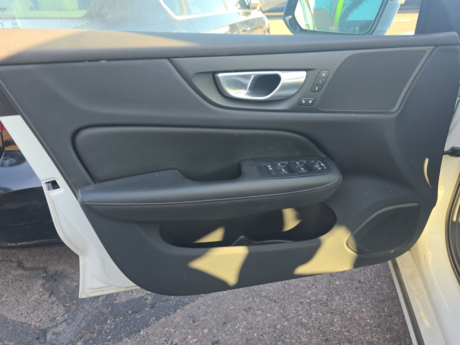 2024 Volvo S60 B5 Plus AWD