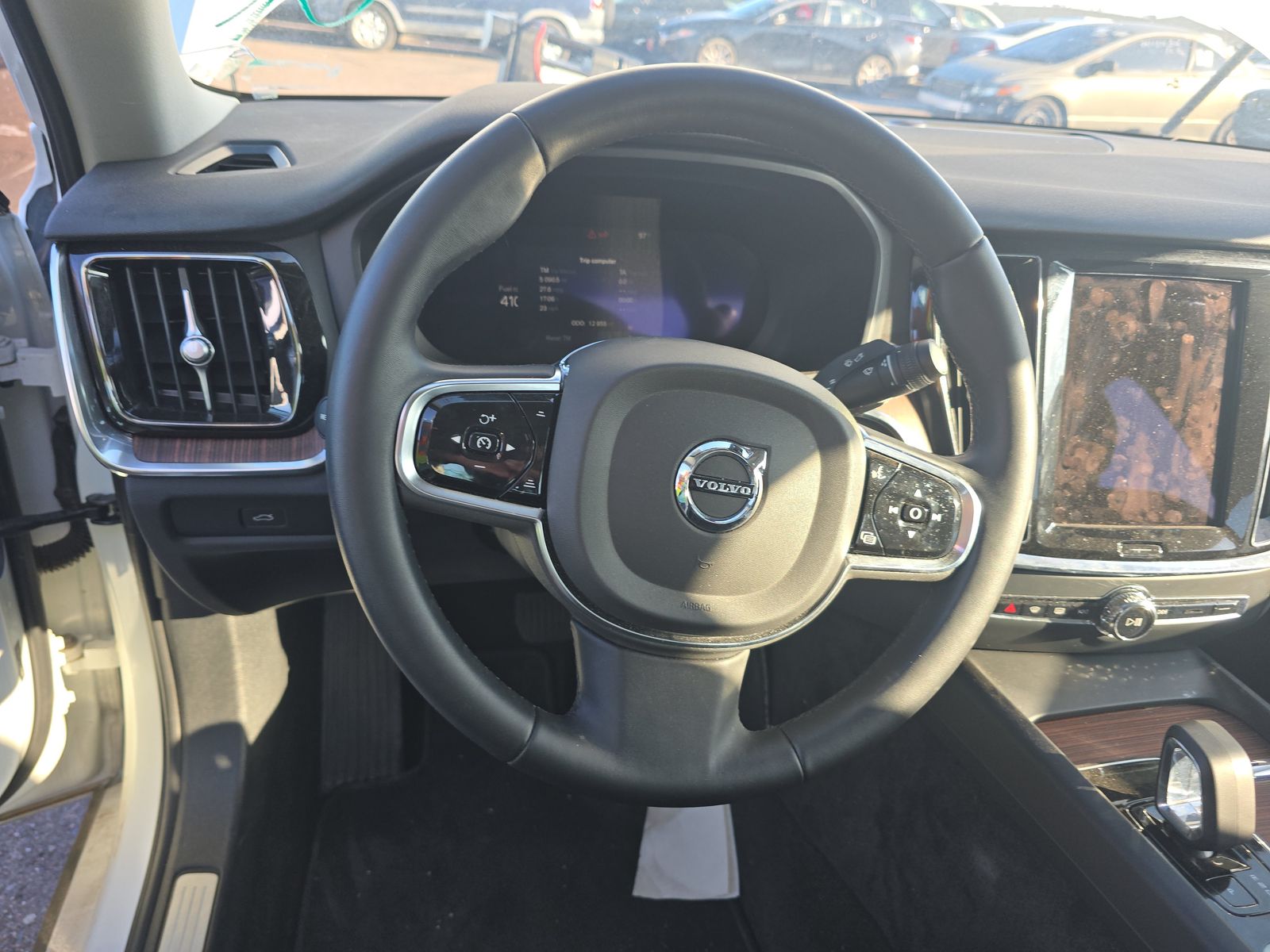 2024 Volvo S60 B5 Plus AWD