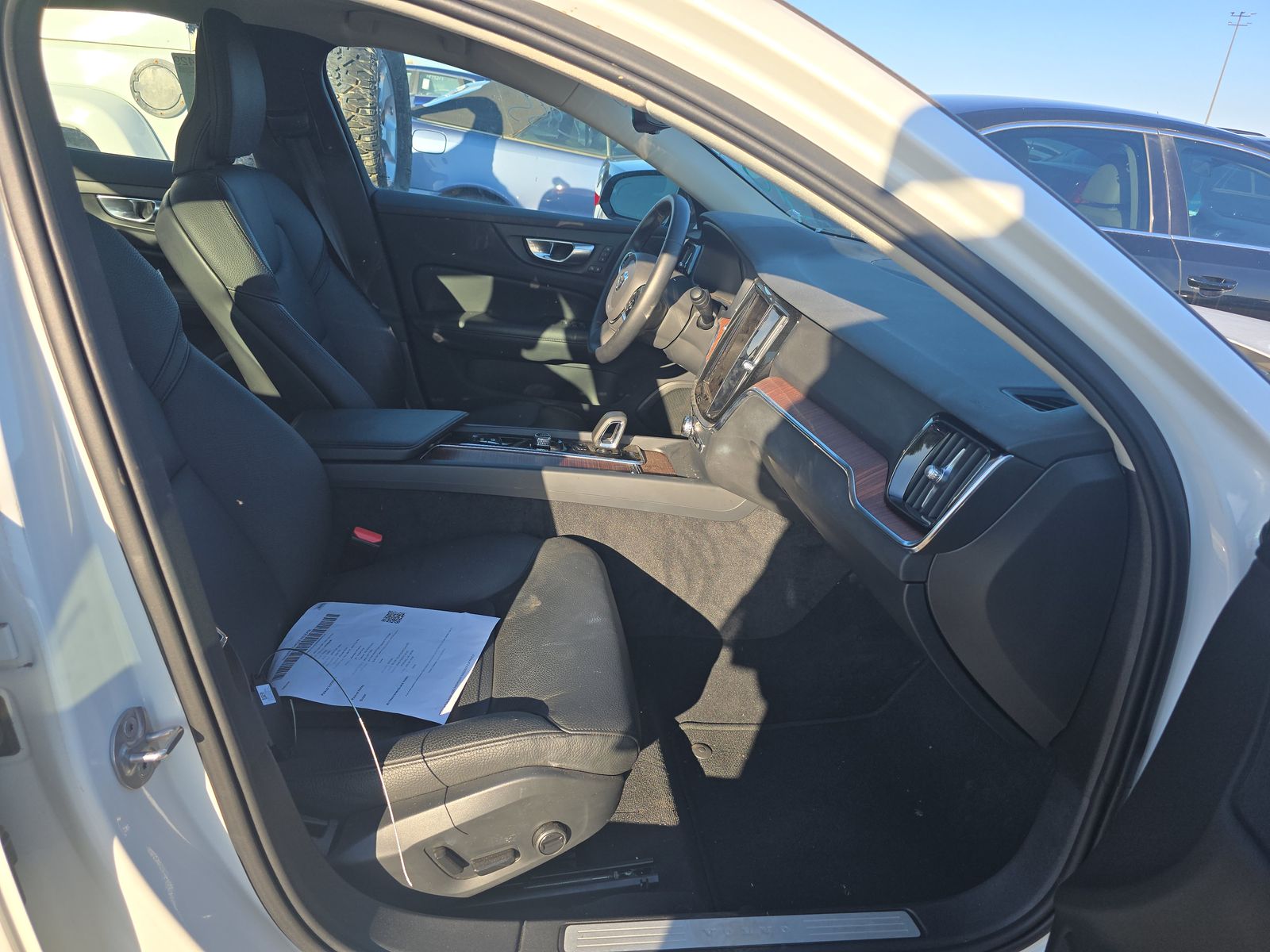 2024 Volvo S60 B5 Plus AWD