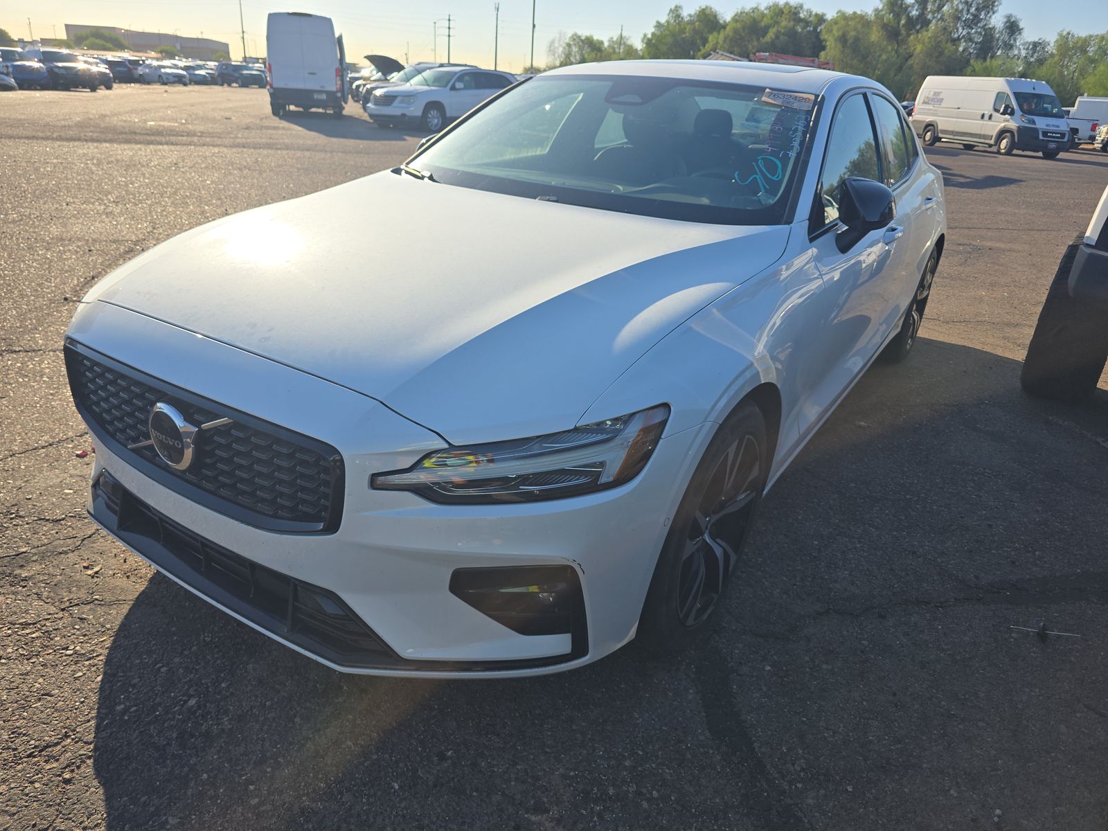 2024 Volvo S60 B5 Plus AWD