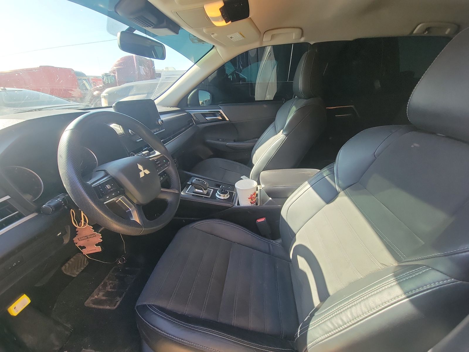 2022 Mitsubishi Outlander SE FWD
