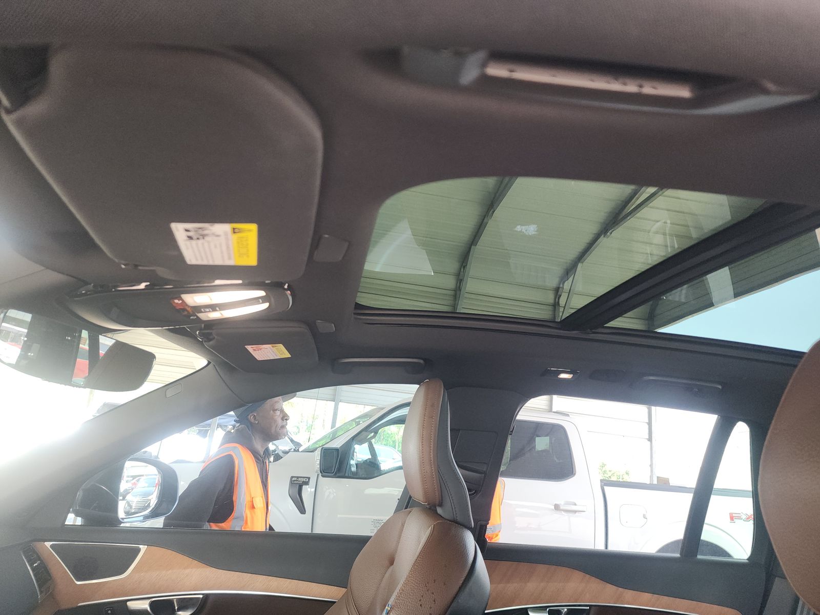 2023 Volvo XC90 B6 Plus AWD