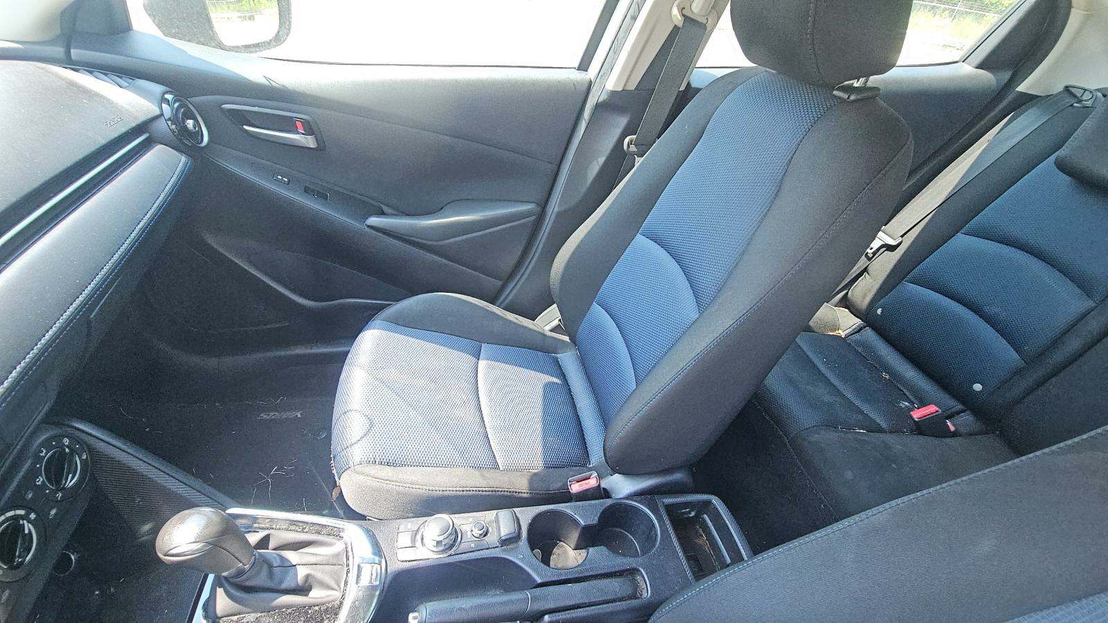 2019 Toyota Yaris LE FWD