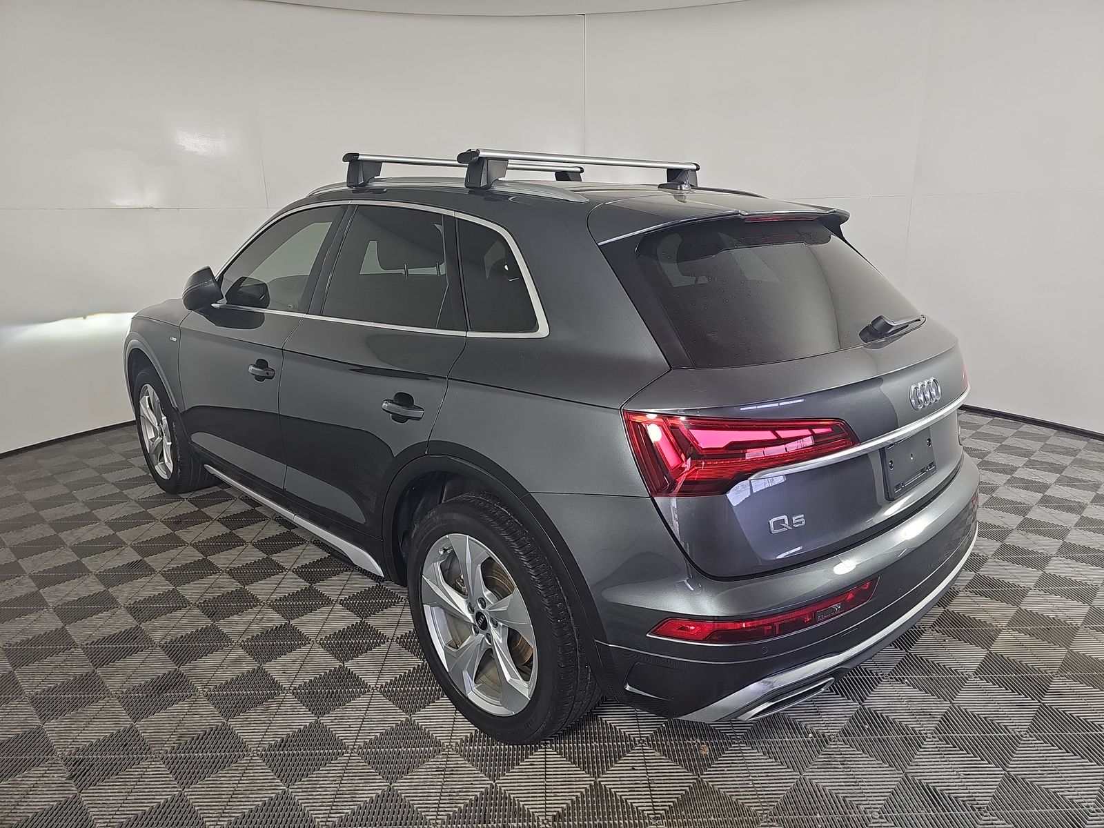 2022 Audi Q5 S line Premium Plus AWD
