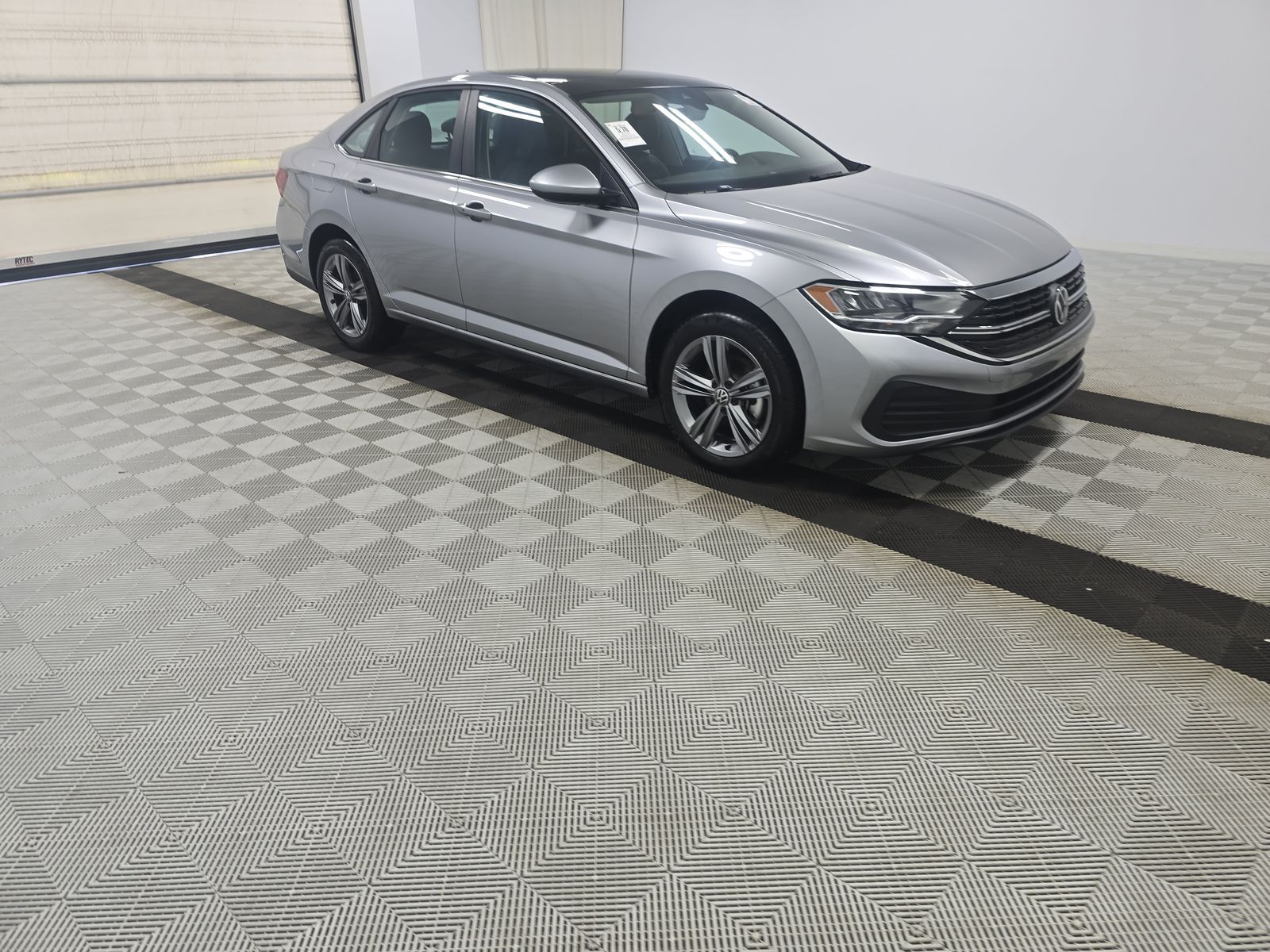 2024 Volkswagen Jetta 1.5T SE FWD