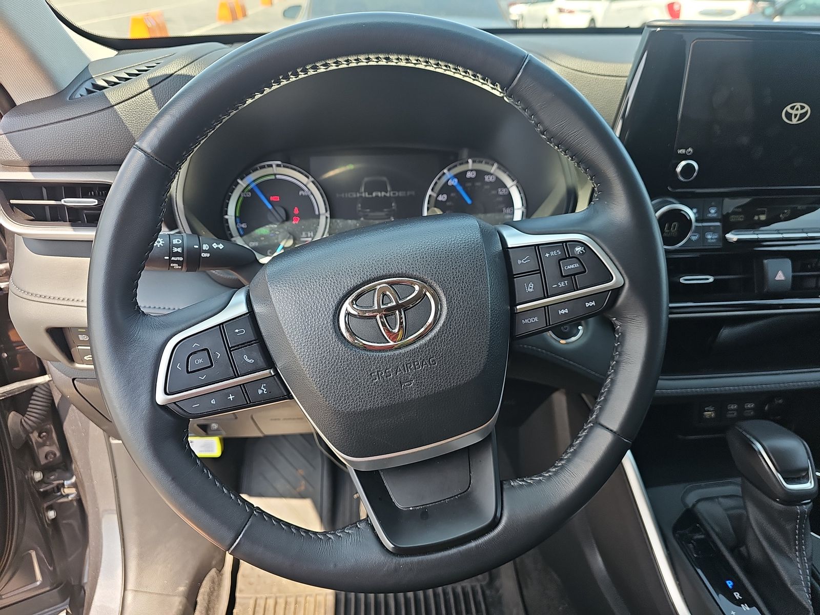 2023 Toyota Highlander Hybrid LE AWD