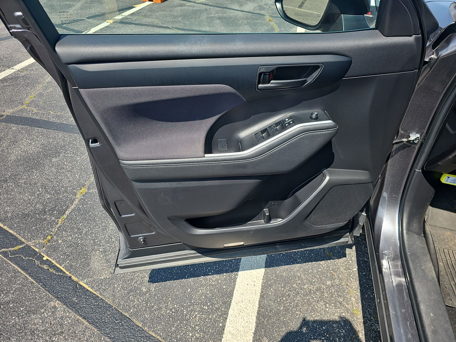 2023 Toyota Highlander Hybrid LE AWD