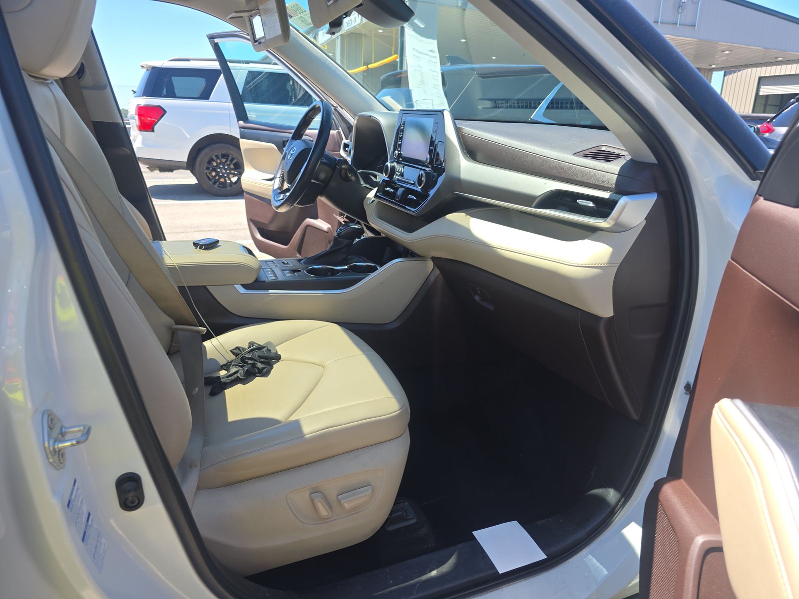 2021 Toyota Highlander XLE AWD