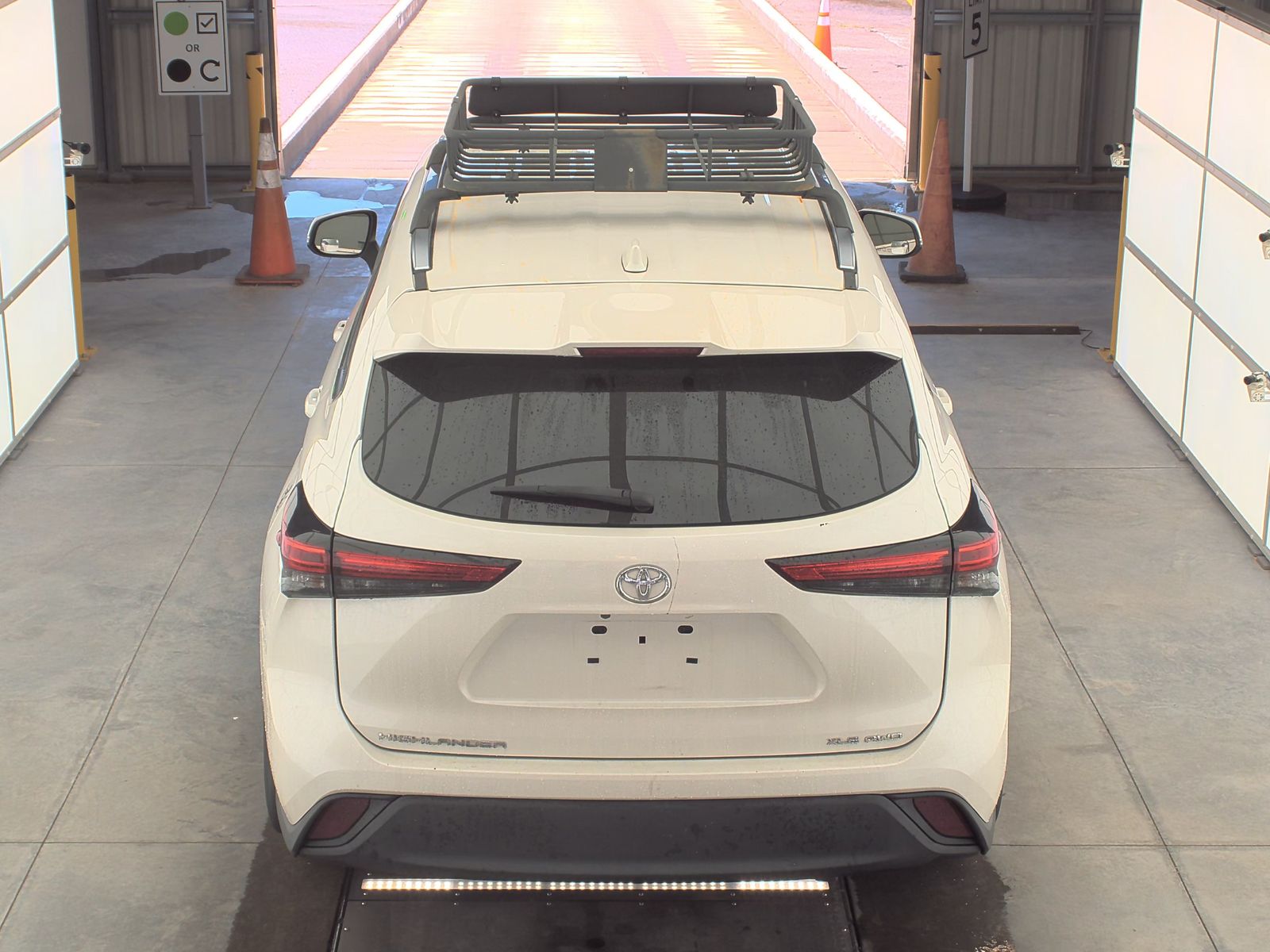 2021 Toyota Highlander XLE AWD