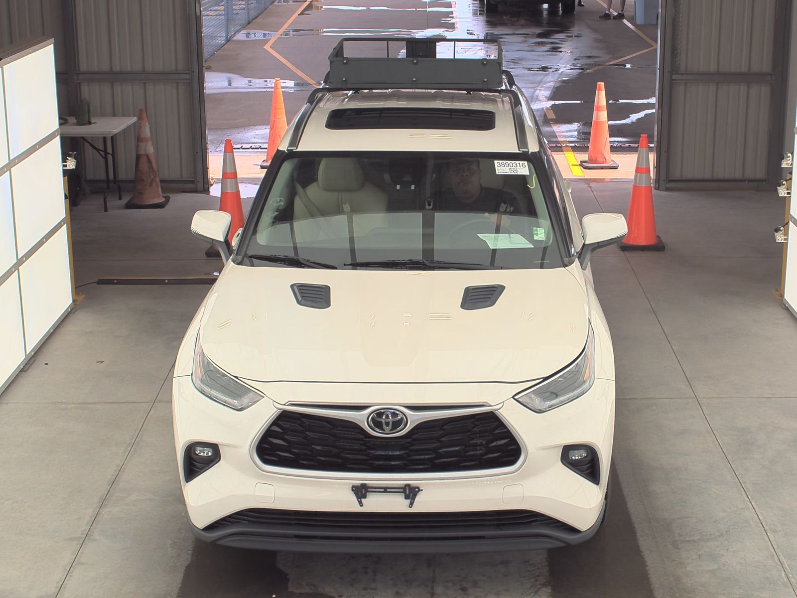 2021 Toyota Highlander XLE AWD