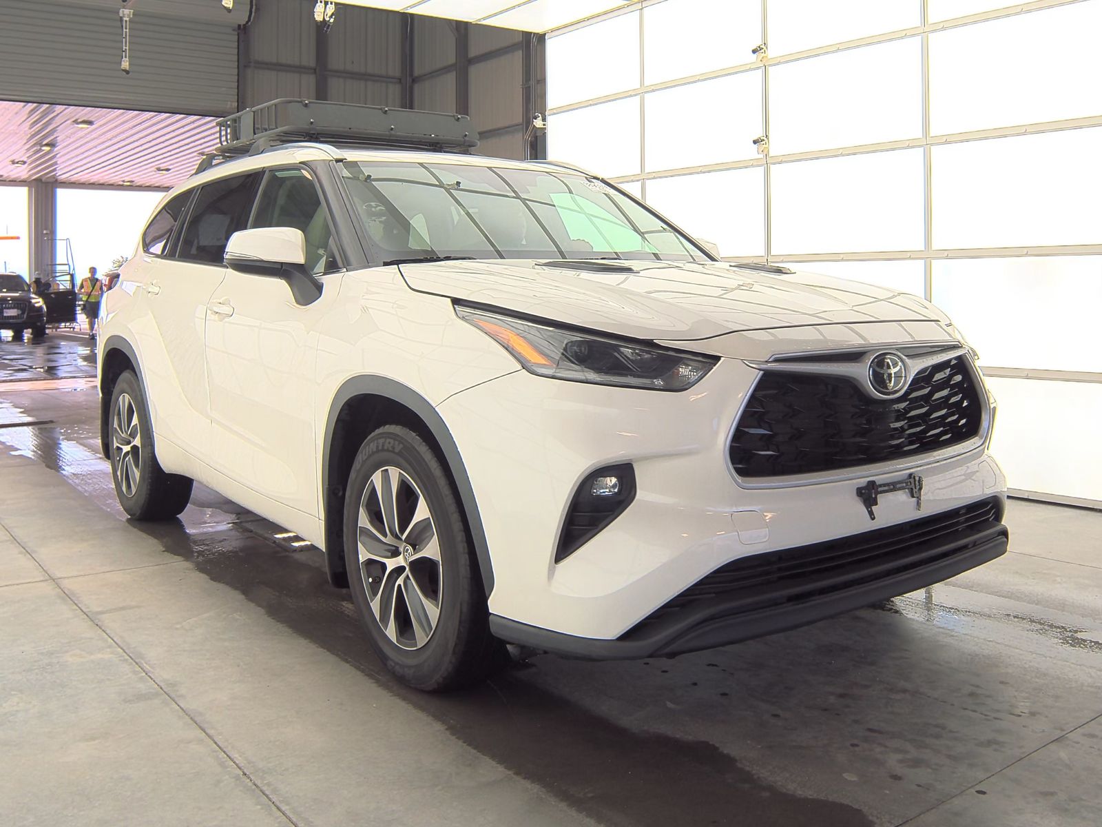 2021 Toyota Highlander XLE AWD