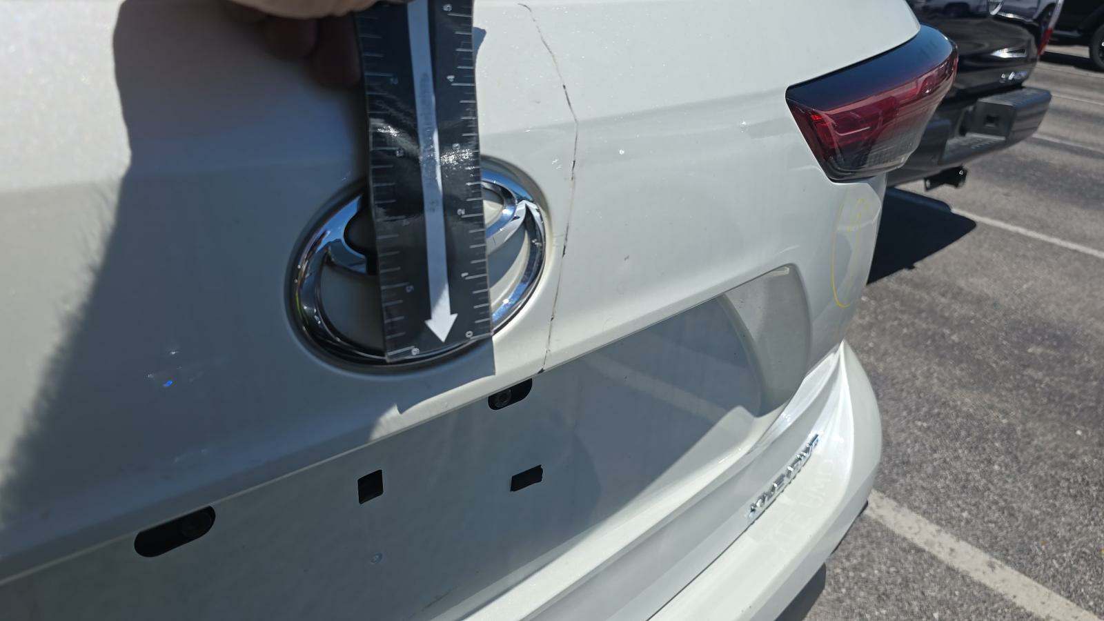 2021 Toyota Highlander XLE AWD