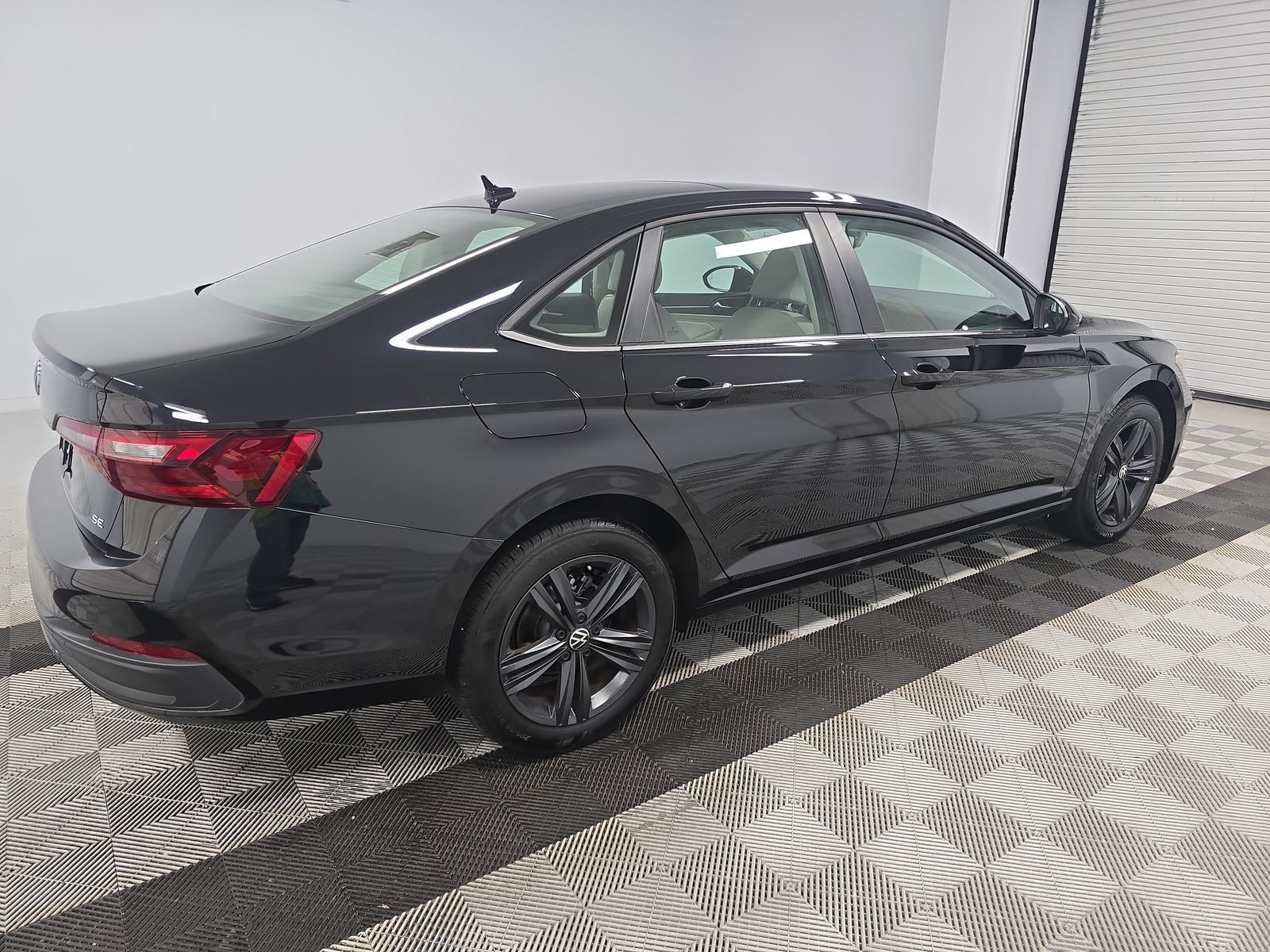 2024 Volkswagen Jetta 1.5T SE FWD