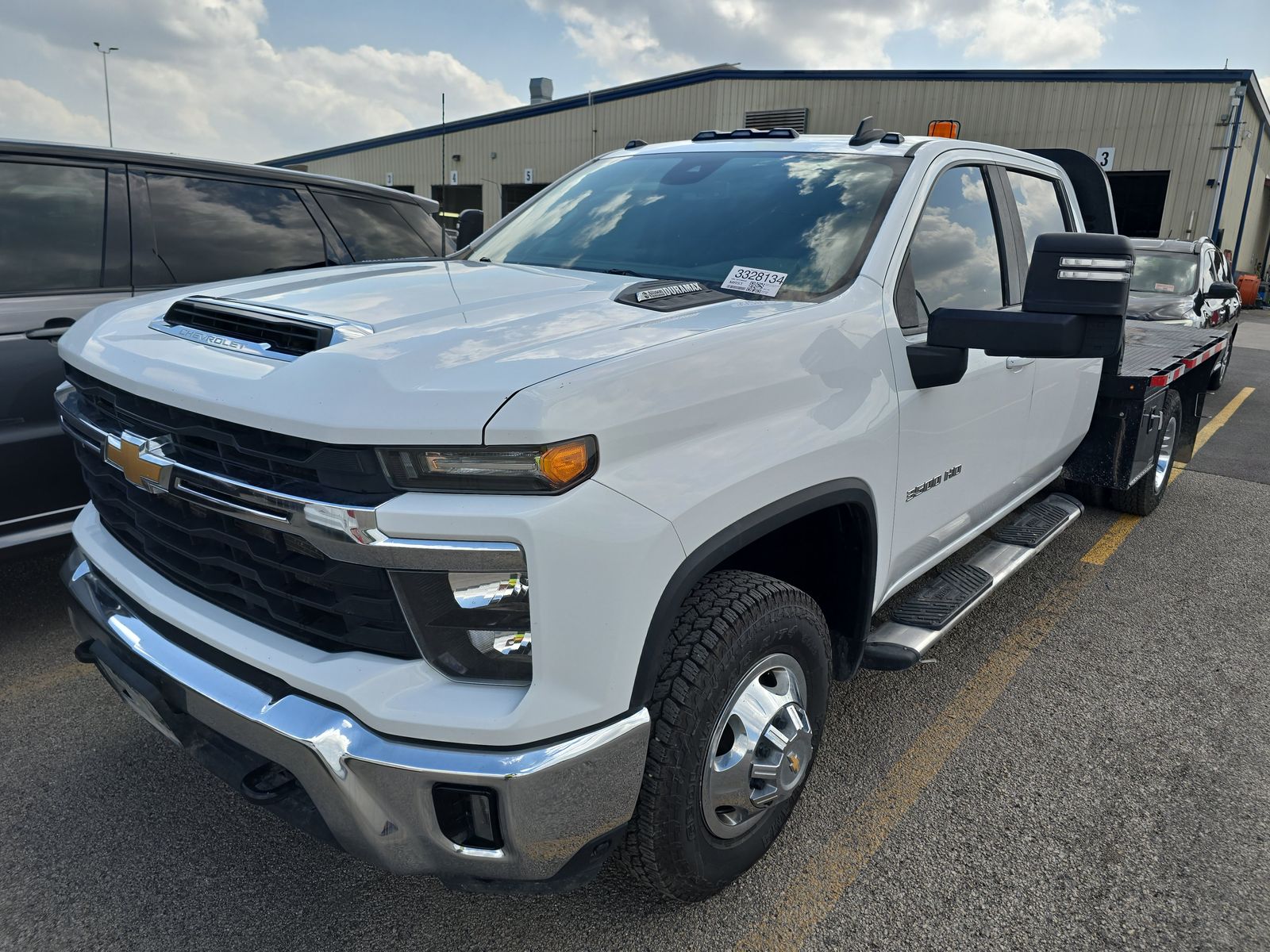 2024 Chevrolet Silverado 3500HD LT AWD