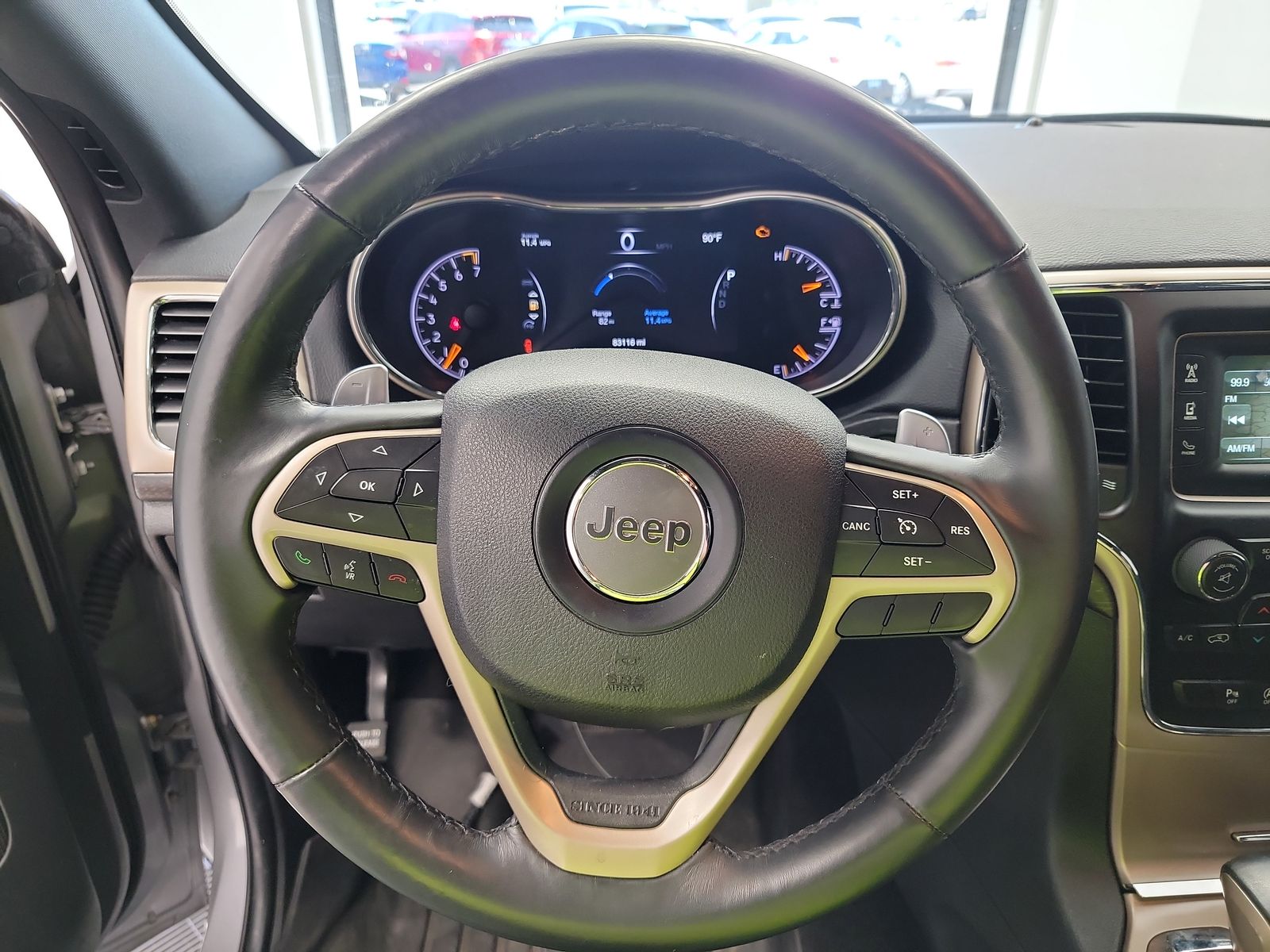 Jeep Grand Cherokee Laredo снимка Jeep Grand Cherokee Laredo