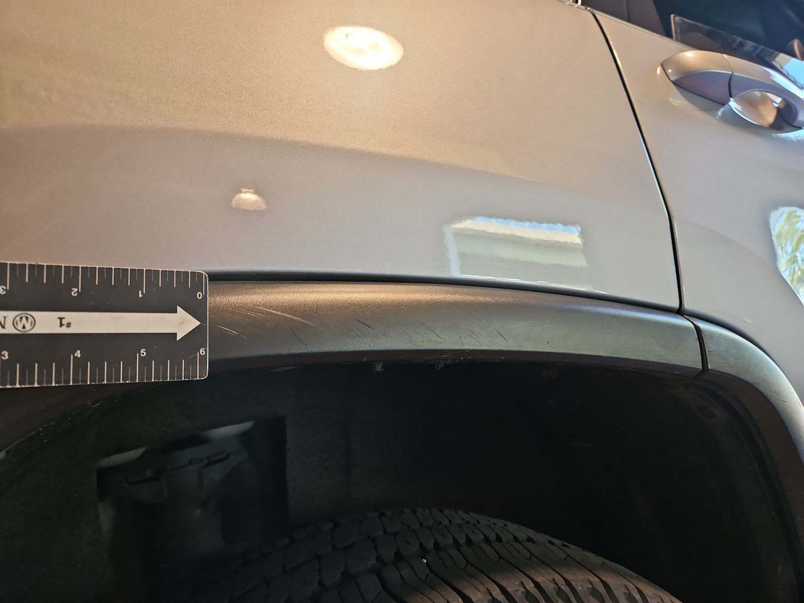 Jeep Grand Cherokee Laredo снимка Jeep Grand Cherokee Laredo
