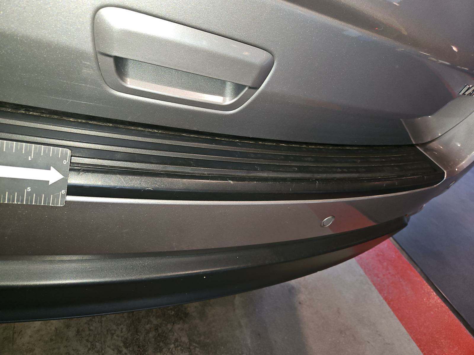 Jeep Grand Cherokee Laredo снимка Jeep Grand Cherokee Laredo