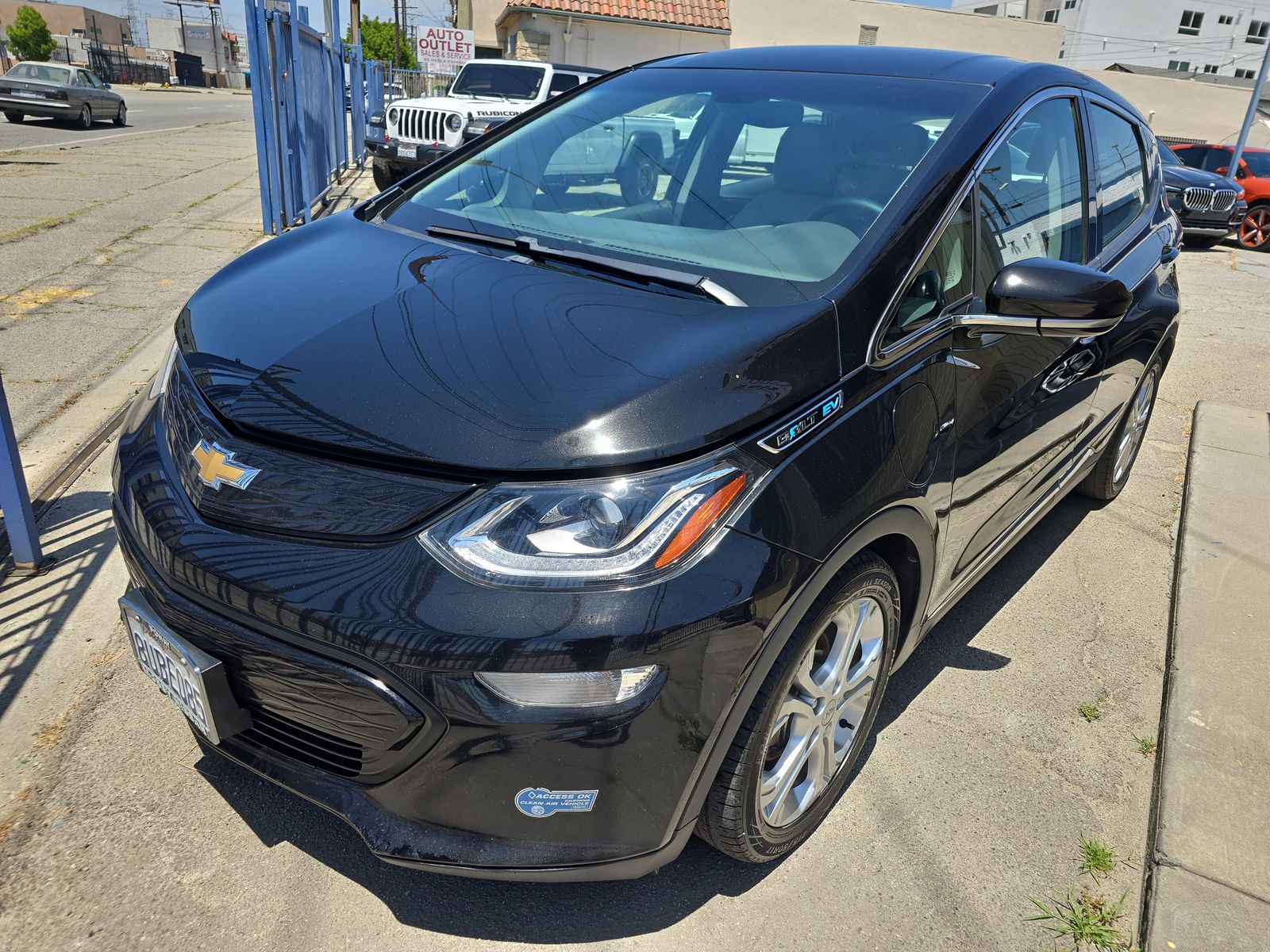 High-quality used cars Chevrolet Bolt EV. Only Clean Title!