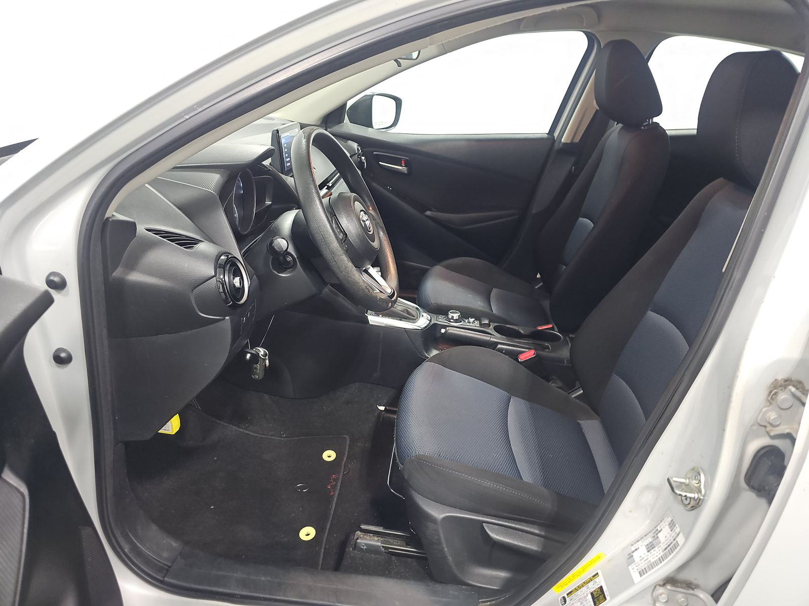 2019 Toyota Yaris LE FWD