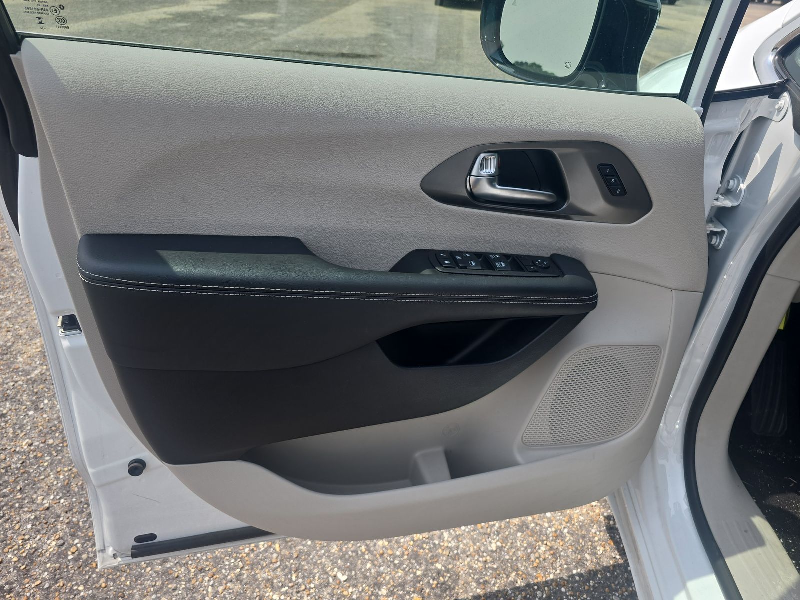 2024 Chrysler Pacifica Touring L FWD