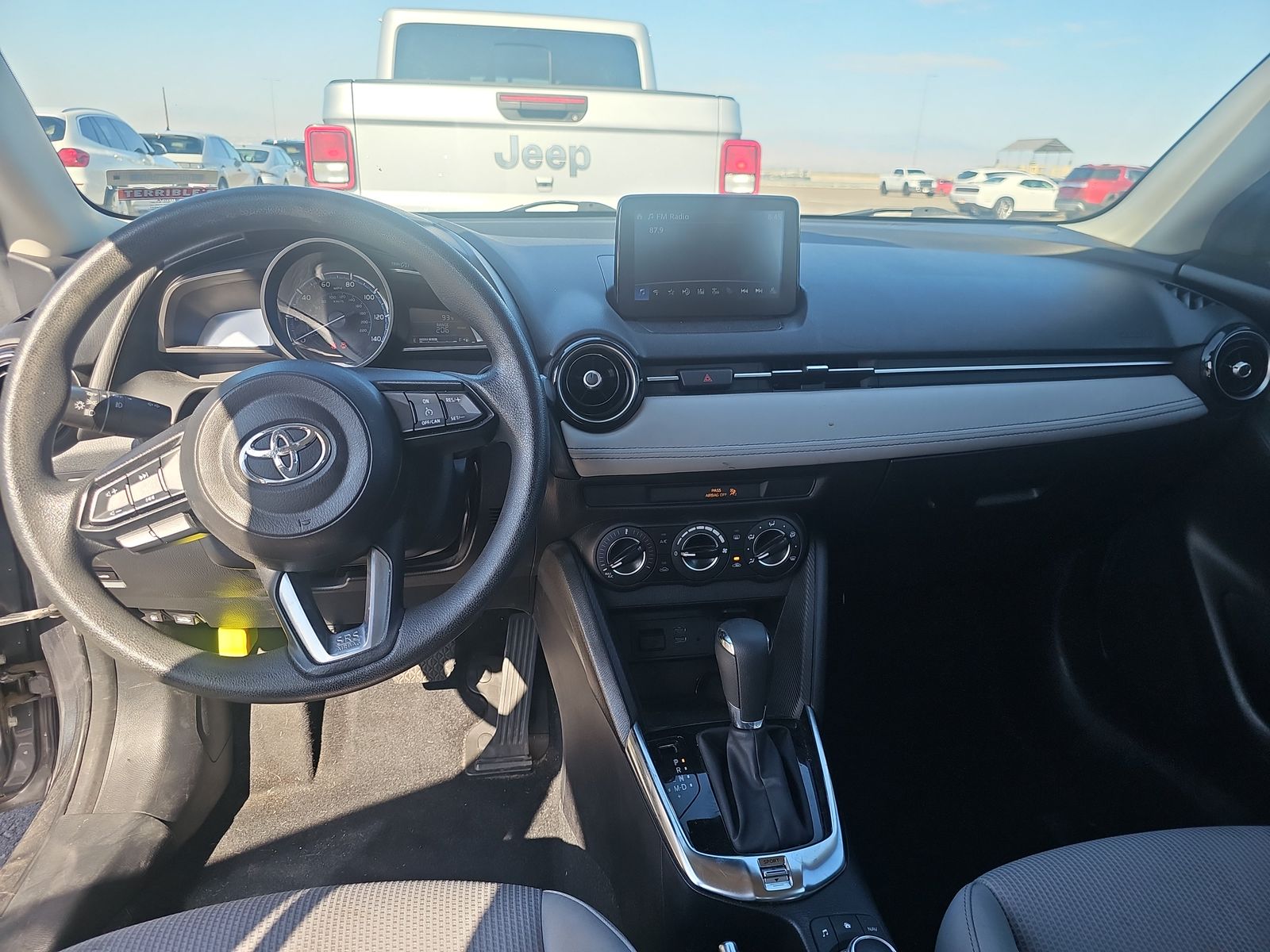 2019 Toyota Yaris LE FWD