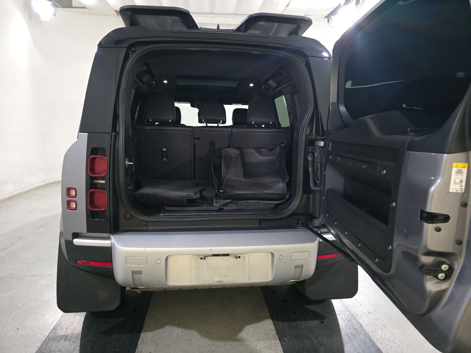 2022 Land Rover Defender 110 S AWD