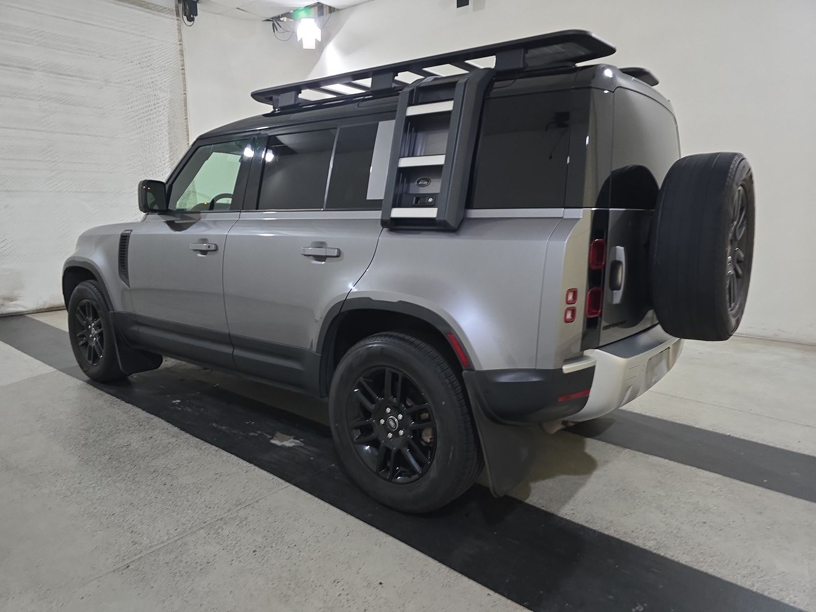 2022 Land Rover Defender 110 S AWD